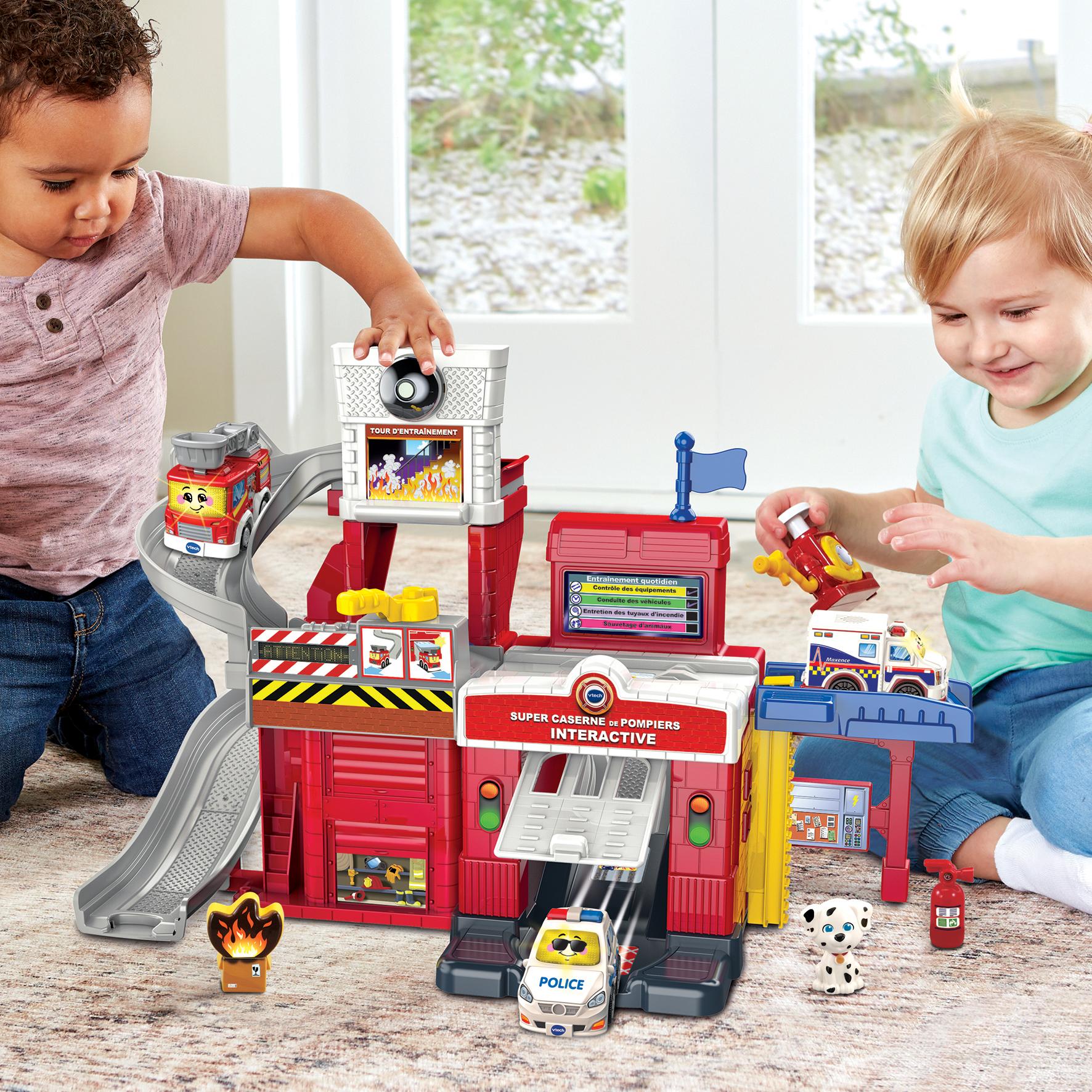 Voir la diapositive 5 : VTECH Super Caserne des Pompiers interactives - Tut Tut Bolide