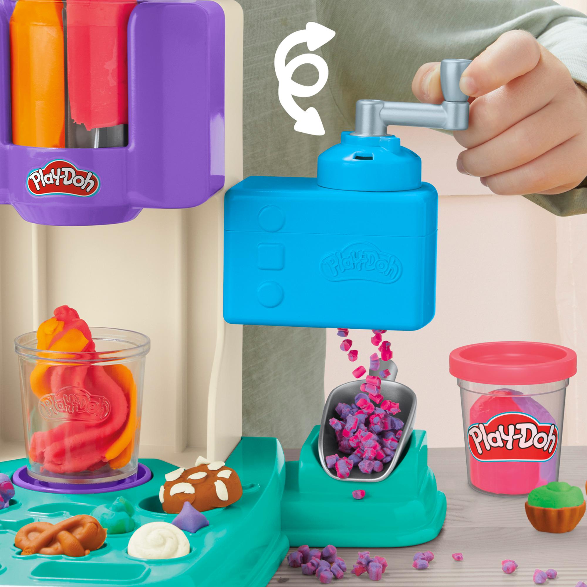 Voir la diapositive 22 : HASBRO Play-Doh Coffret Mes glaces arc-en-ciel