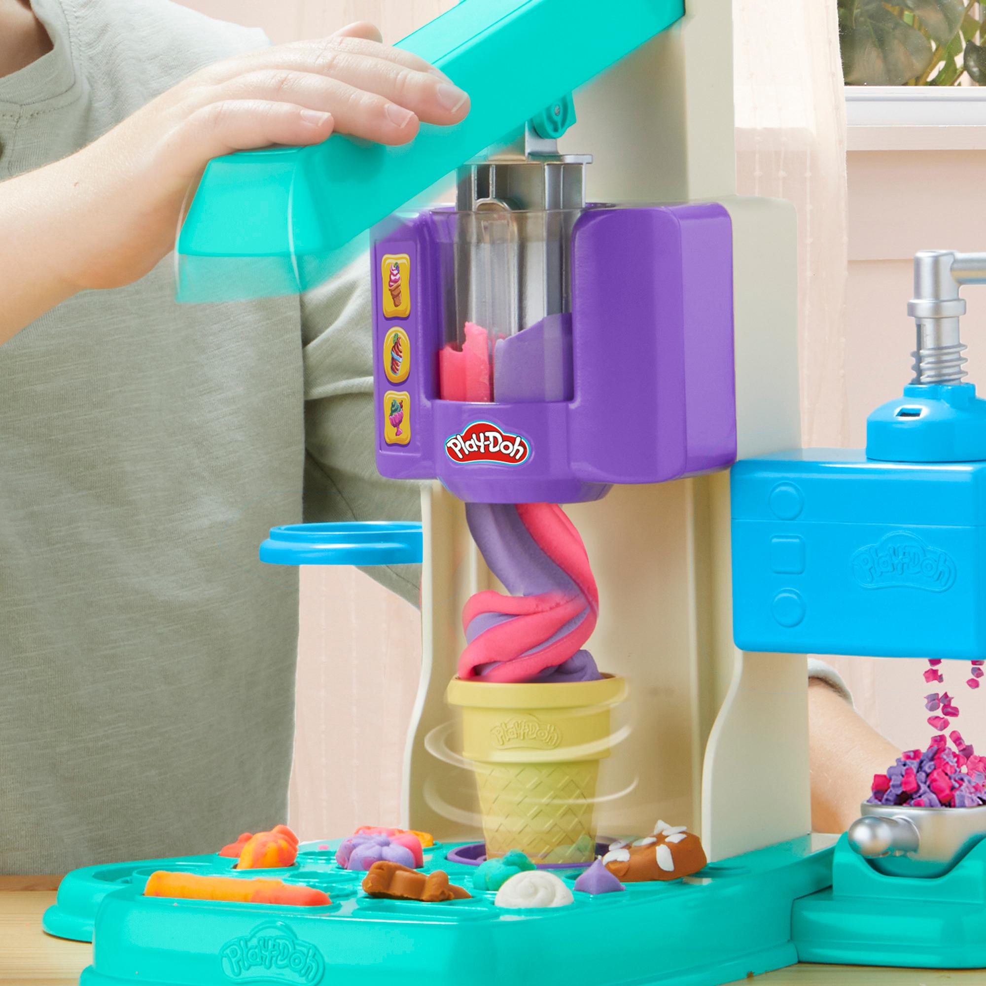 Voir la diapositive 23 : HASBRO Play-Doh Coffret Mes glaces arc-en-ciel