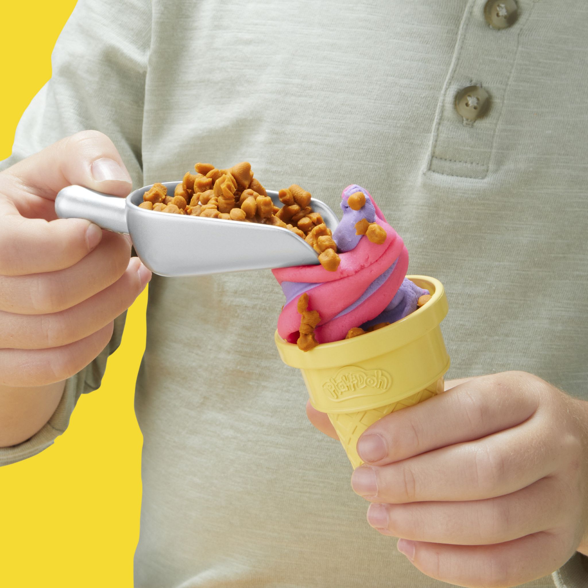 Voir la diapositive 4 : HASBRO Play-Doh Coffret Mes glaces arc-en-ciel