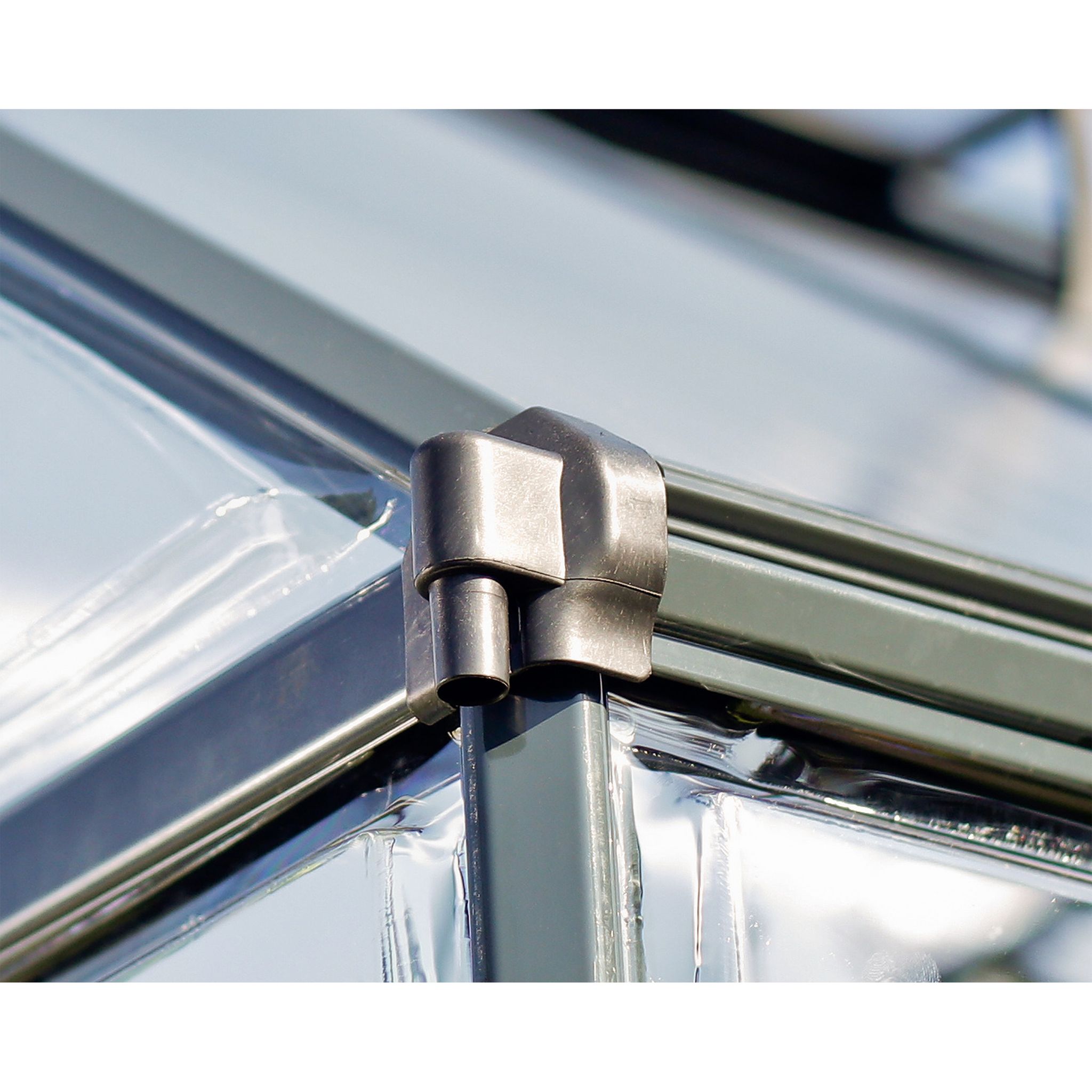 Voir la diapositive 5 : PALRAM Chalet-serre de jardin gris 11,1m² - VICTORY ORANGERIE