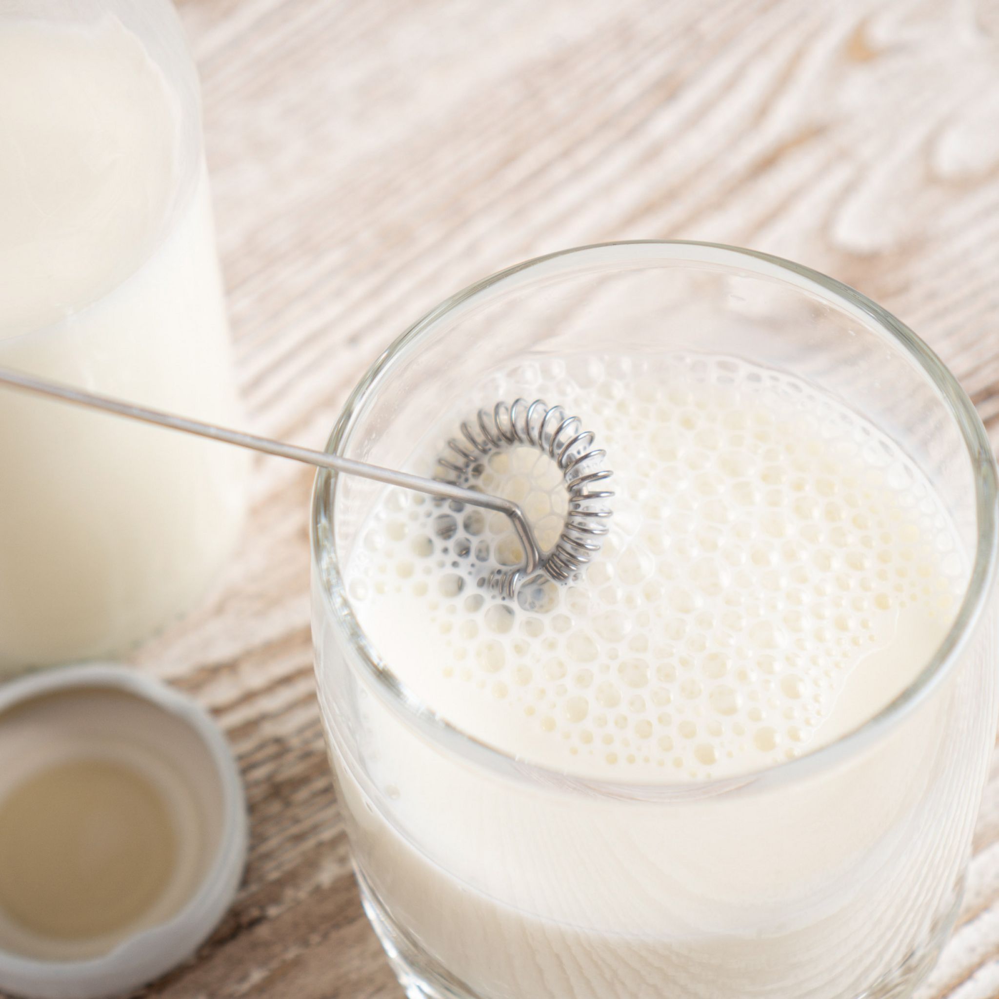 Voir la diapositive 11 : KITCHENCOOK Mousseur à lait électrique KFOAM - Gris et noir