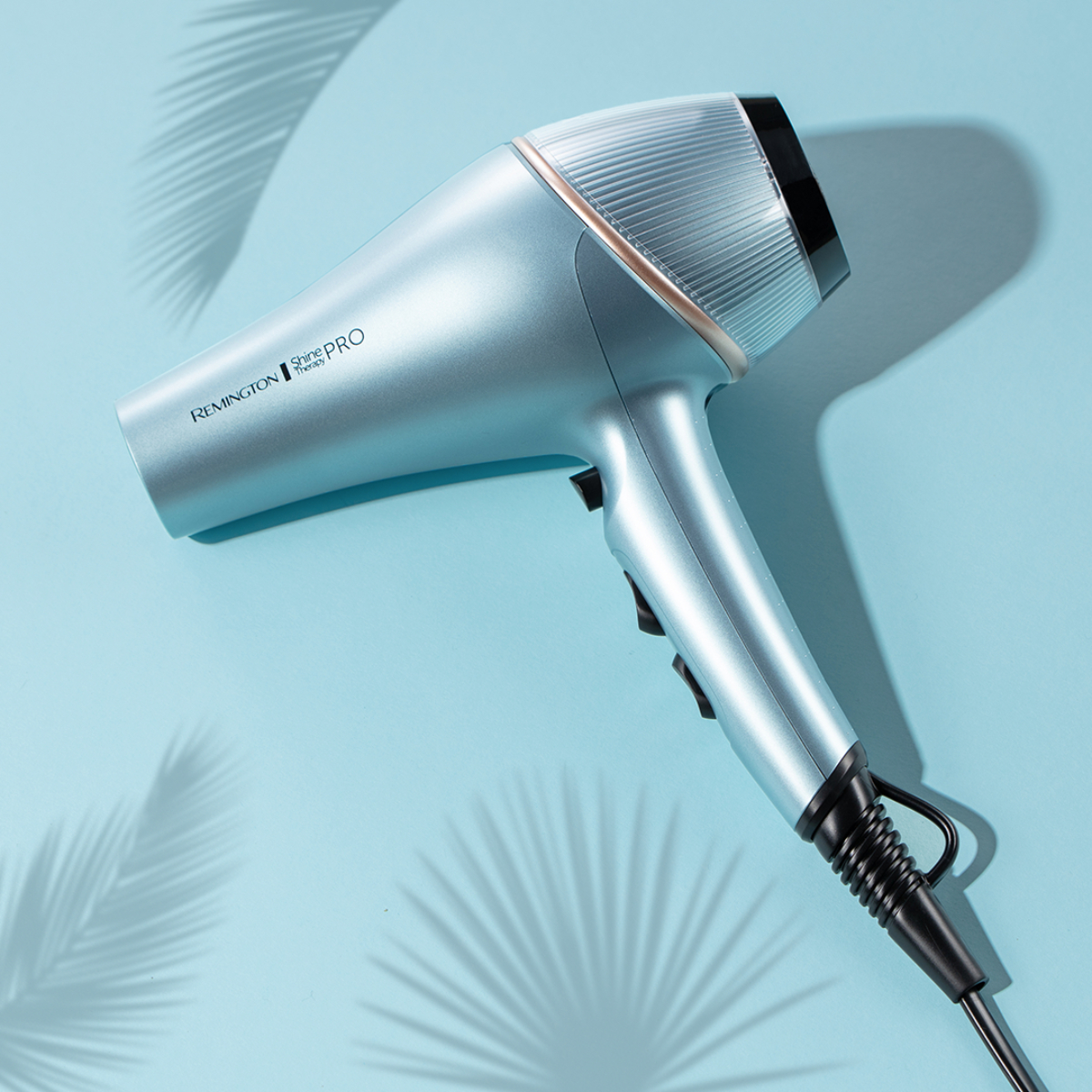 Voir la diapositive 8 : REMINGTON Sèche cheveux pro AC9300 - Argent