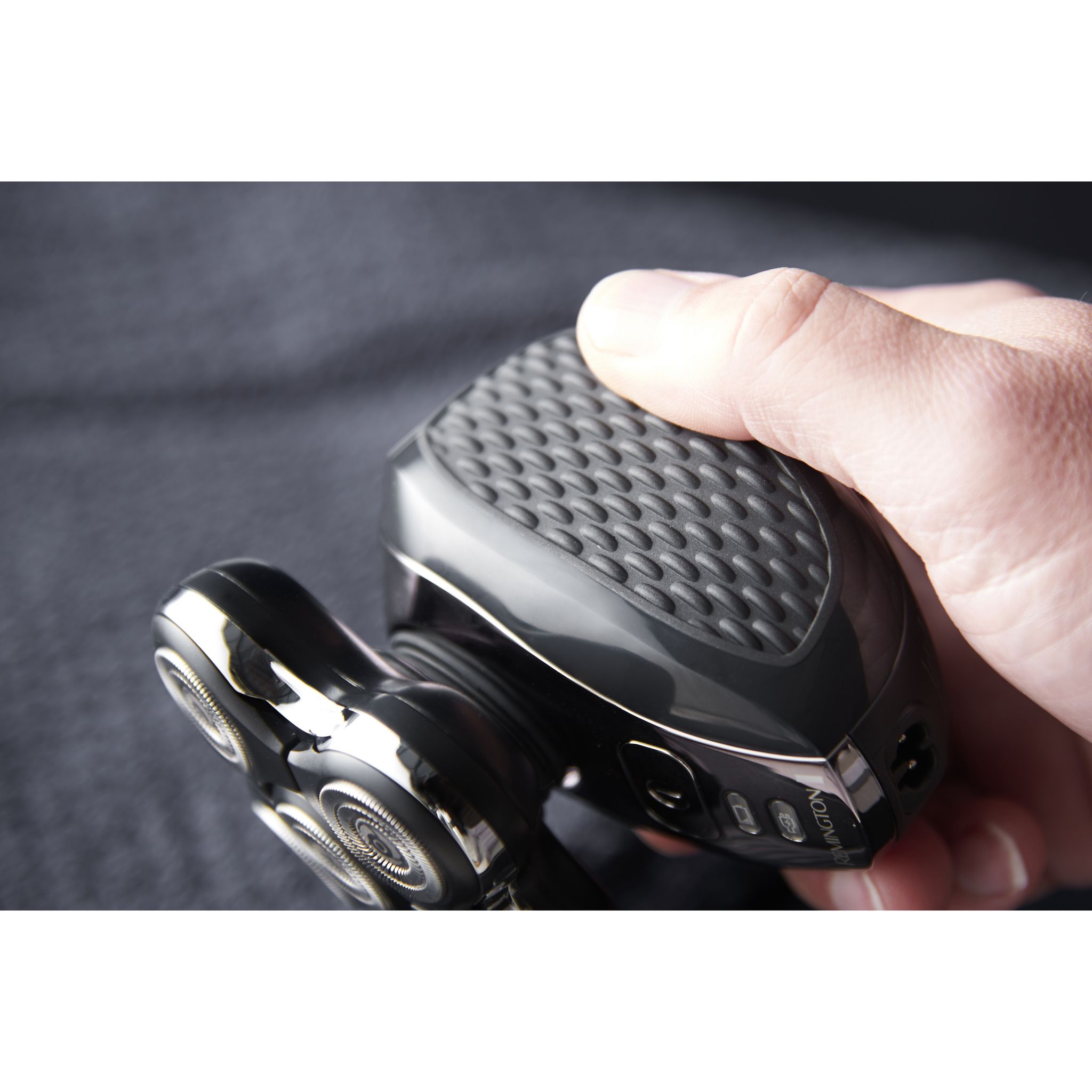 Voir la diapositive 8 : REMINGTON Rasoir RX5 Ultimate Series XR1500 - Noir