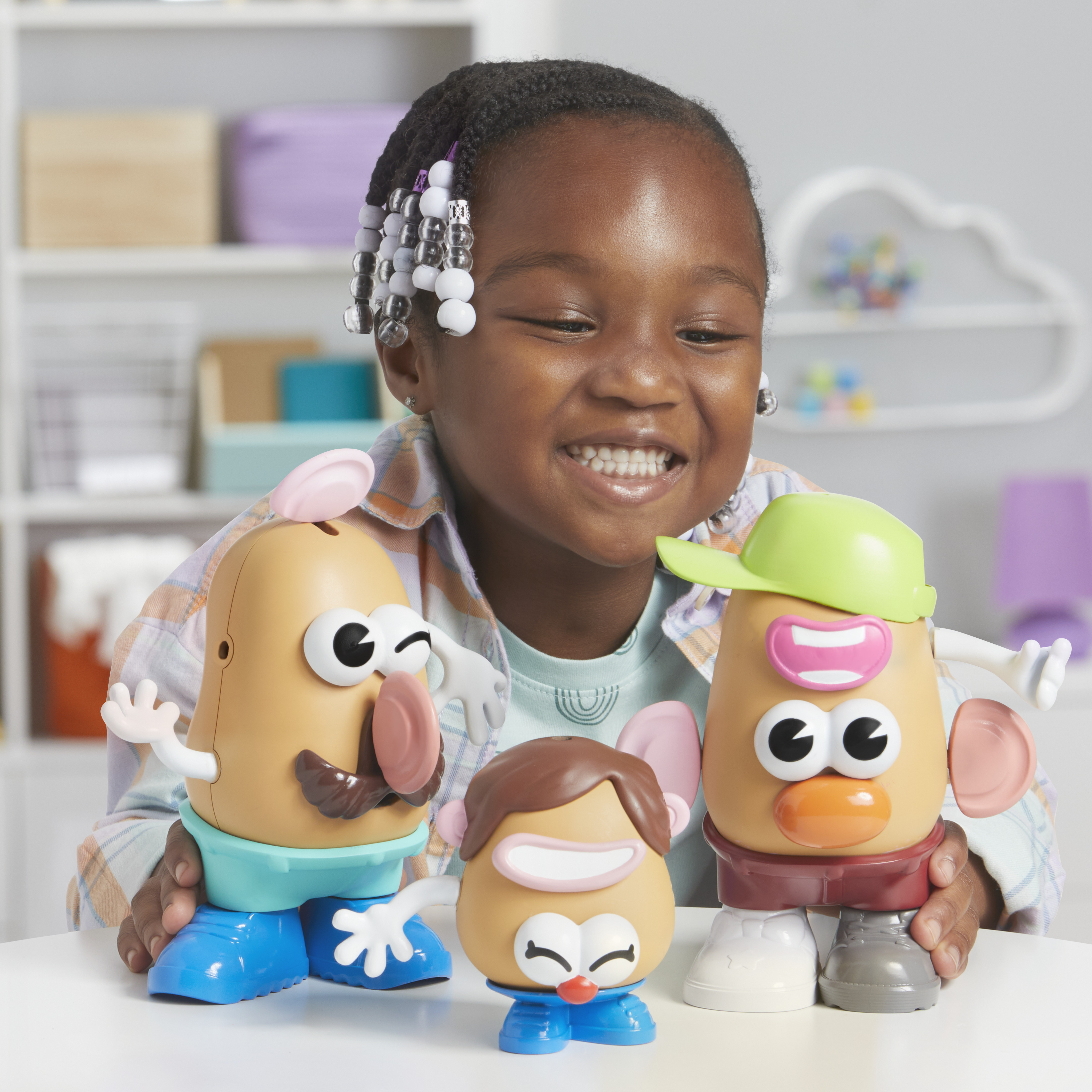 Voir la diapositive 3 : HASBRO La Famille Patate