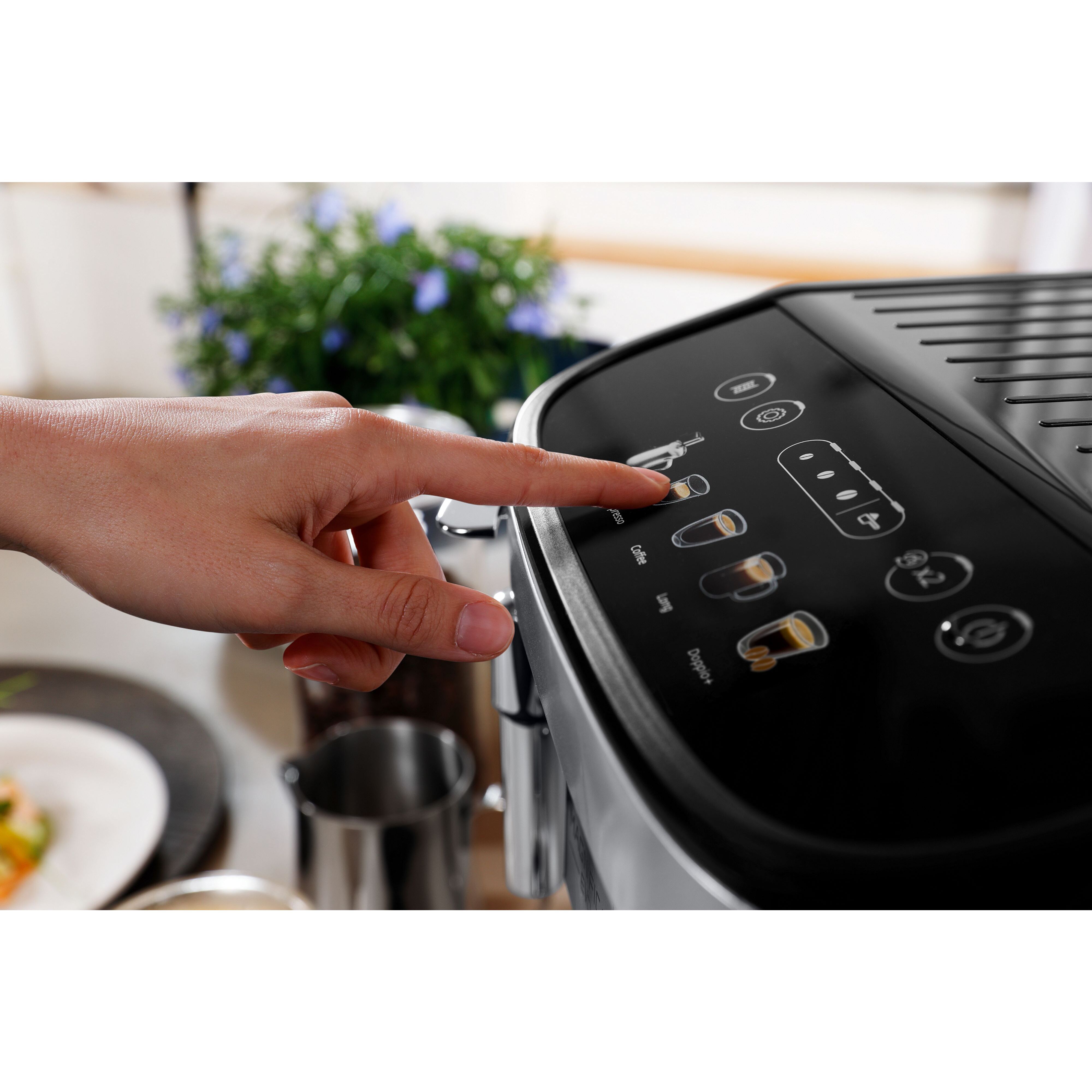 Voir la diapositive 7 : DELONGHI Expresso broyeur ECAM290.31.SB - Silver