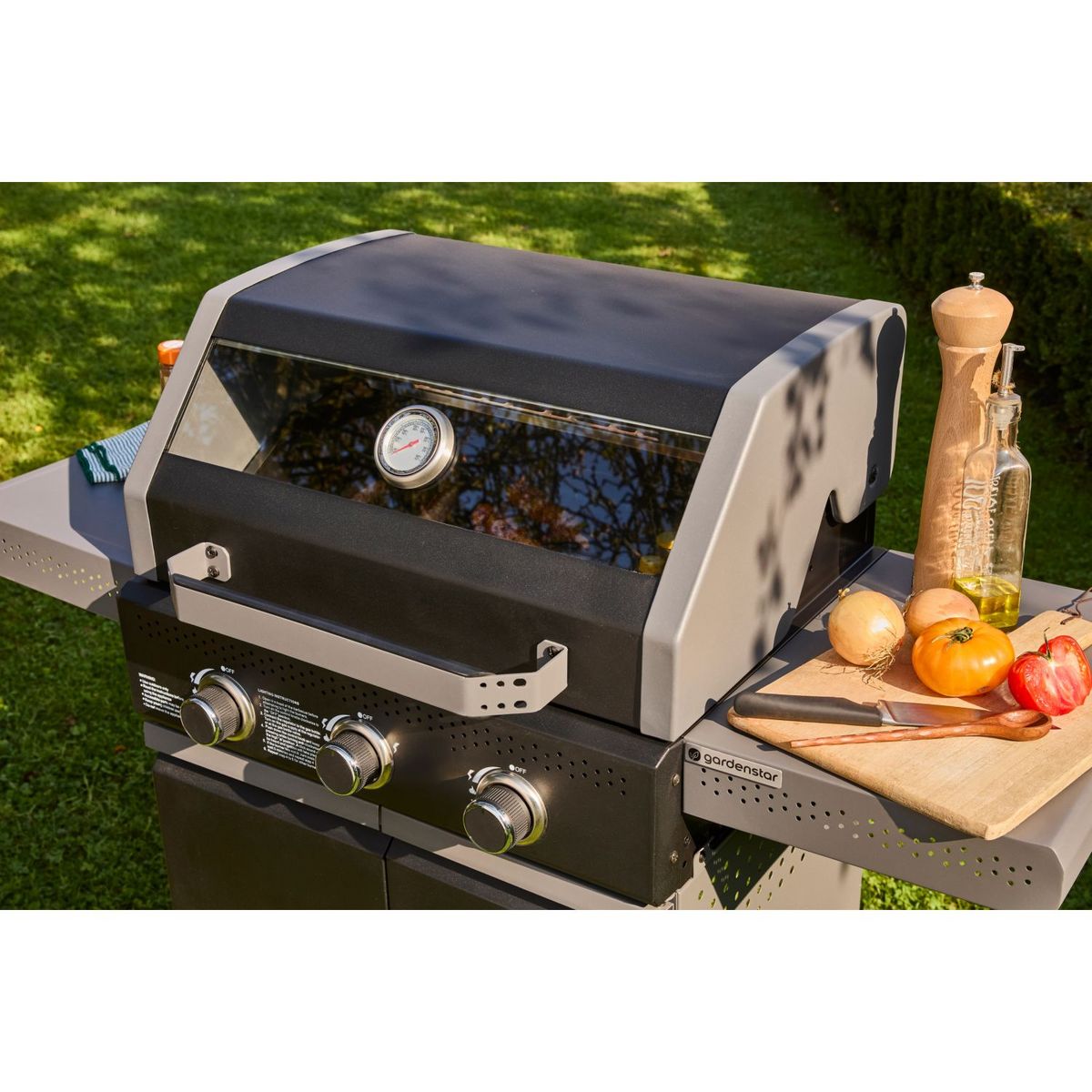 GARDENSTAR GDS Barbecue gaz - 3 bruleurs -  4 roues