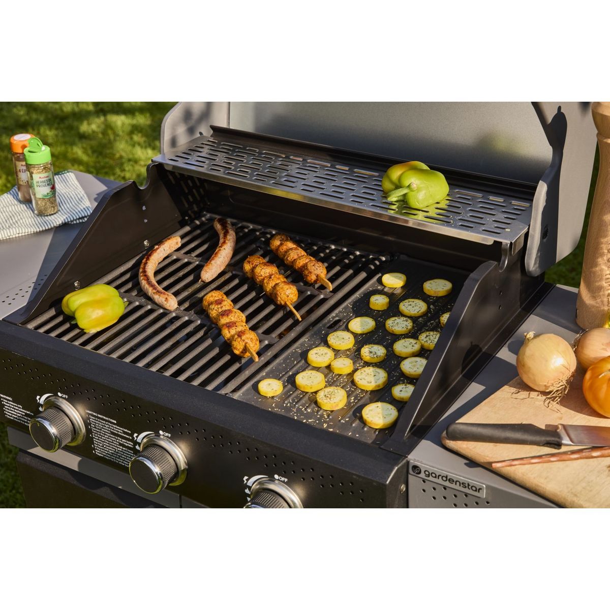 GARDENSTAR GDS Barbecue gaz - 3 bruleurs -  4 roues