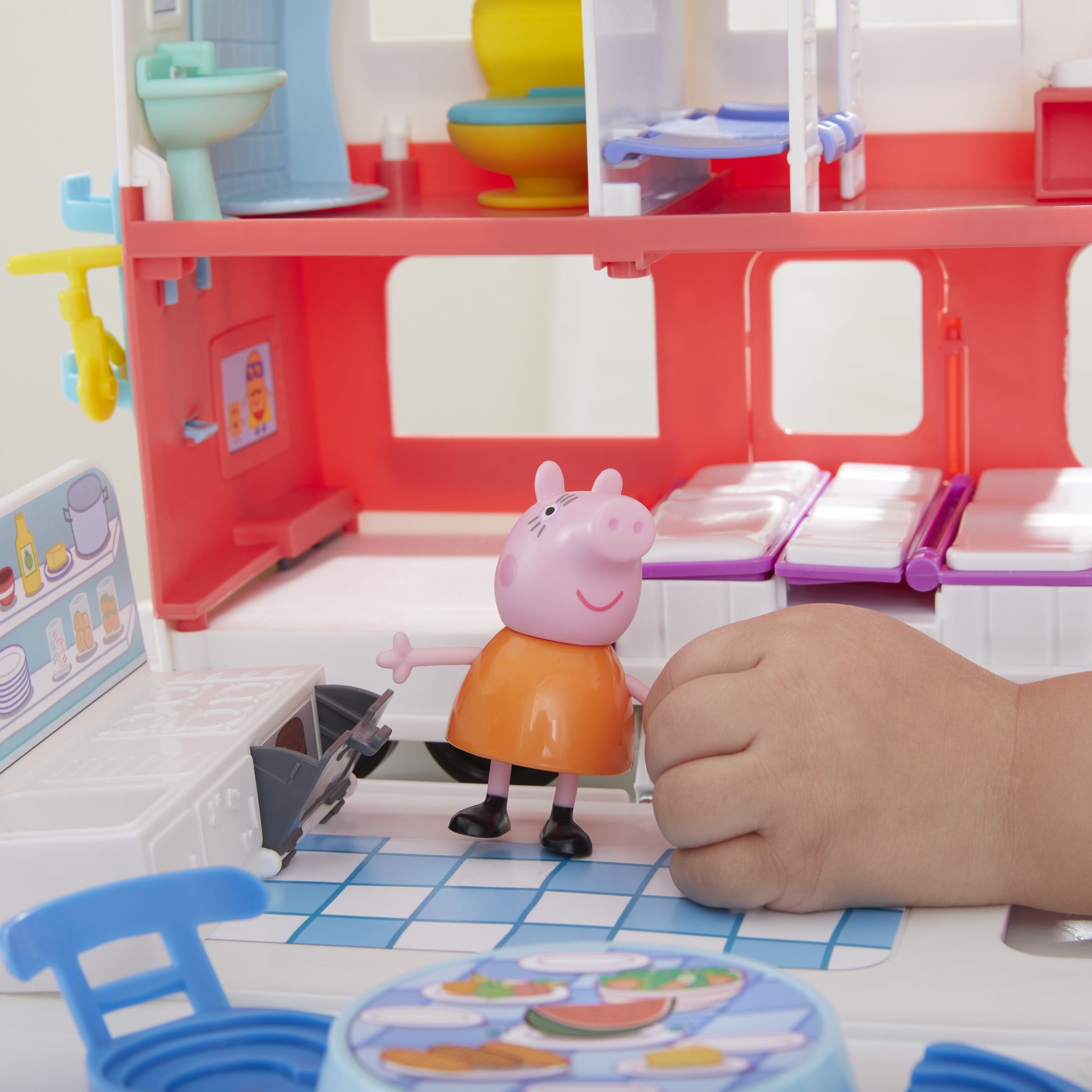 Voir la diapositive 6 : HASBRO Peppa Pig Le Camping car