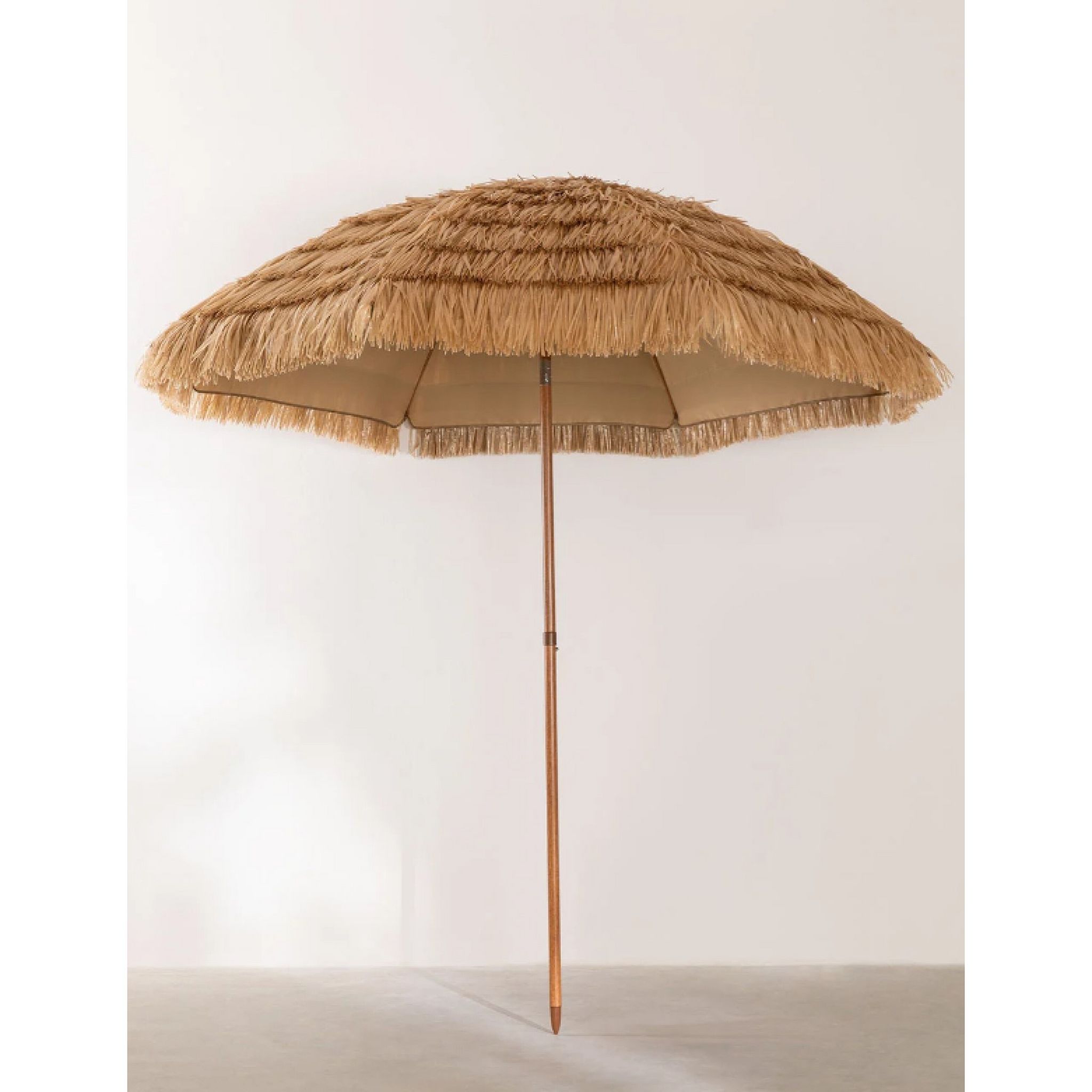 Parasol rond inclinable D240 cm en raphia
