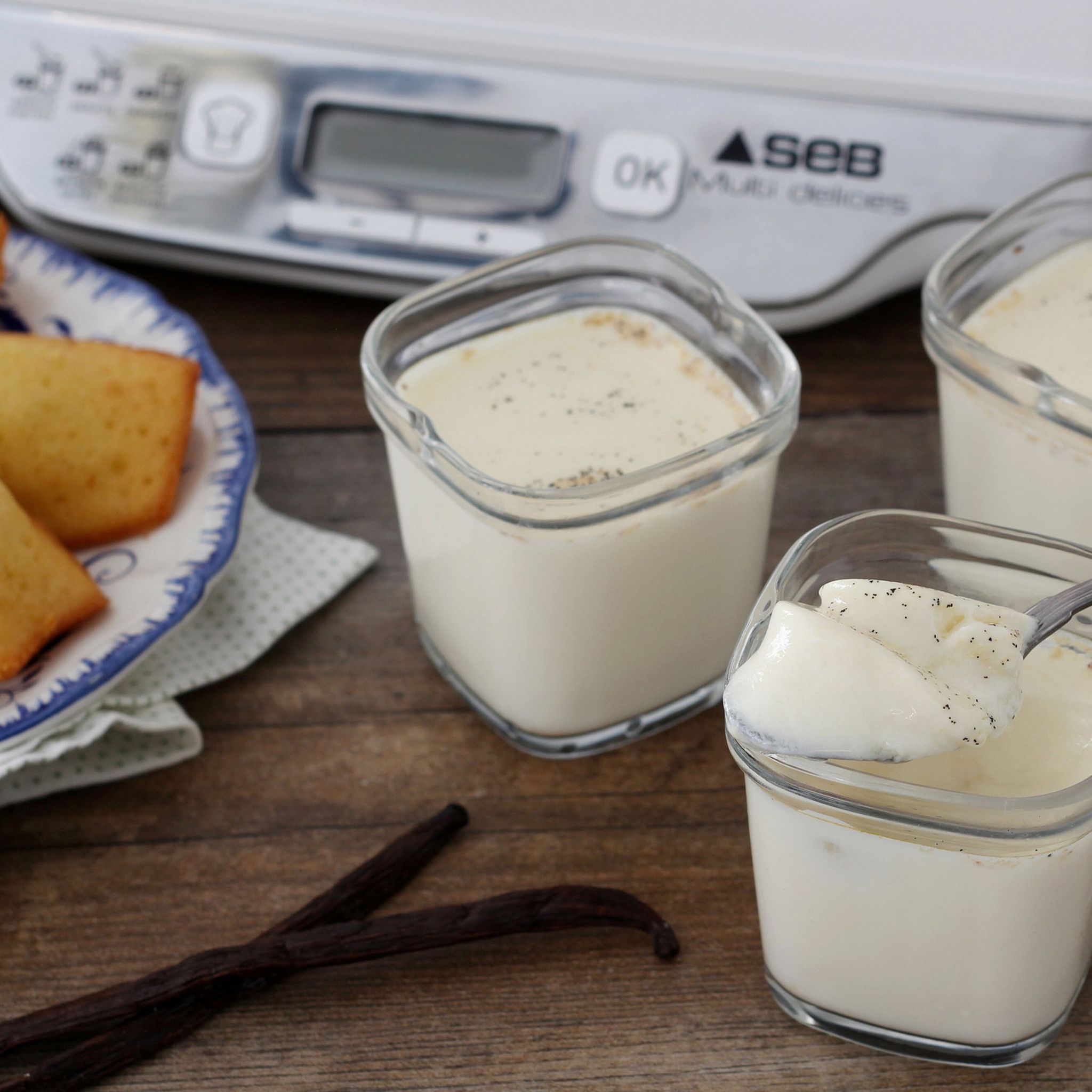 Voir la diapositive 5 : SEB Lot de 6 pots de yaourt XF100110 - Blanc