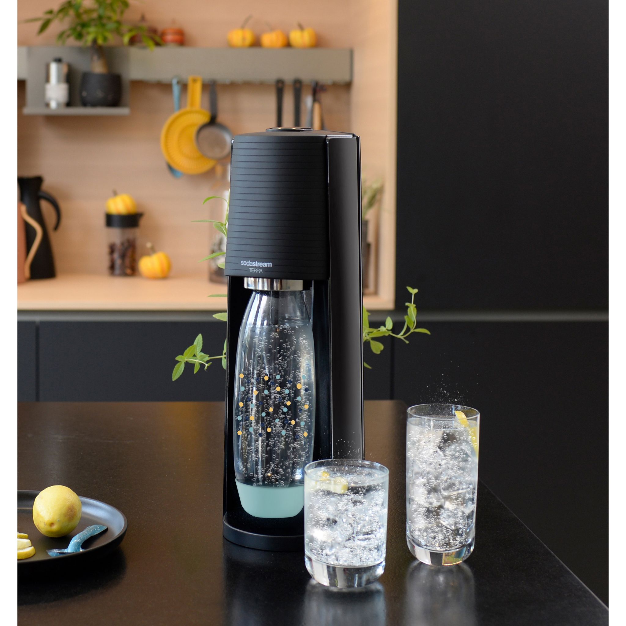 Voir la diapositive 3 : SODASTREAM Machine à gazéification TERRA - Noir
