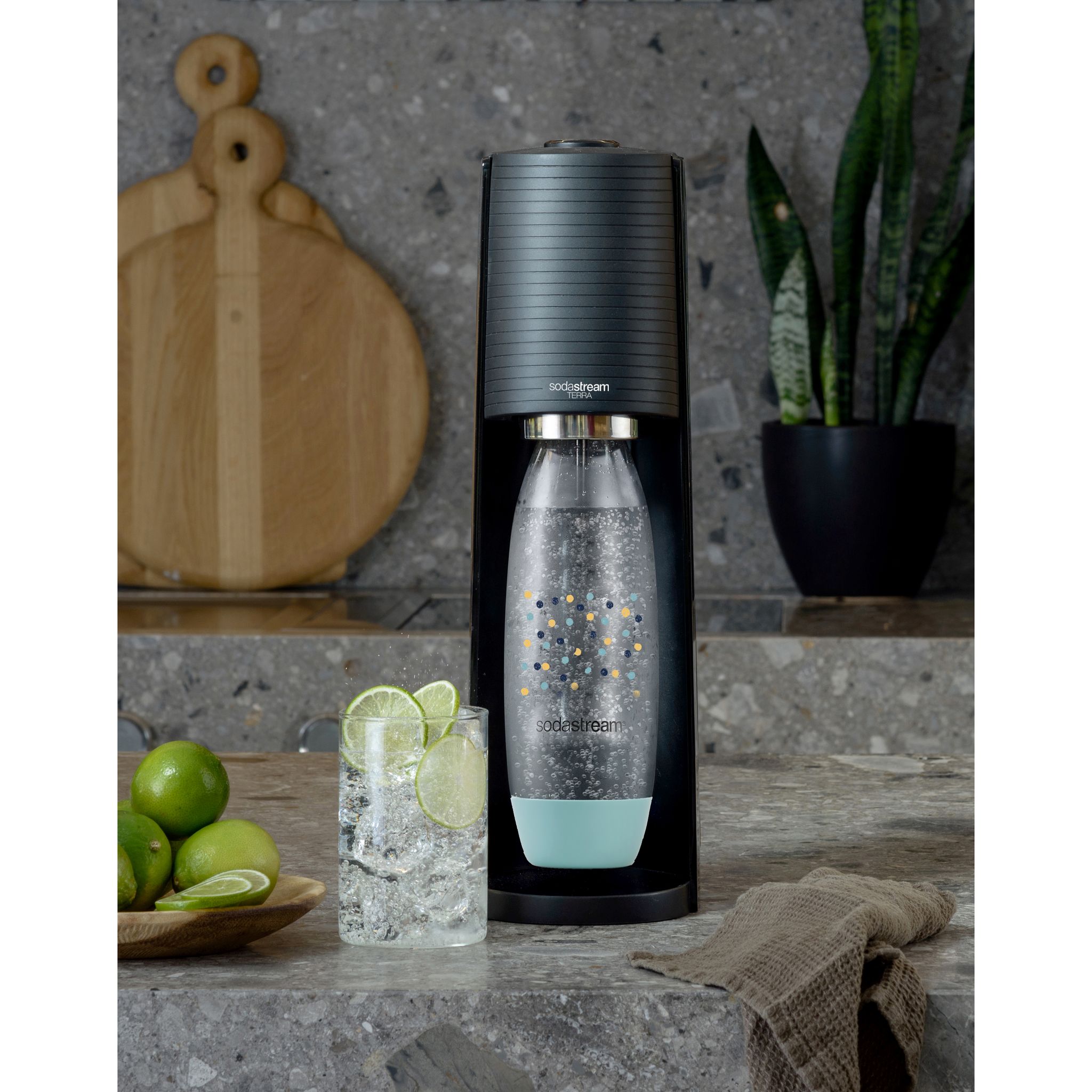 Voir la diapositive 4 : SODASTREAM Machine à gazéification TERRA - Noir