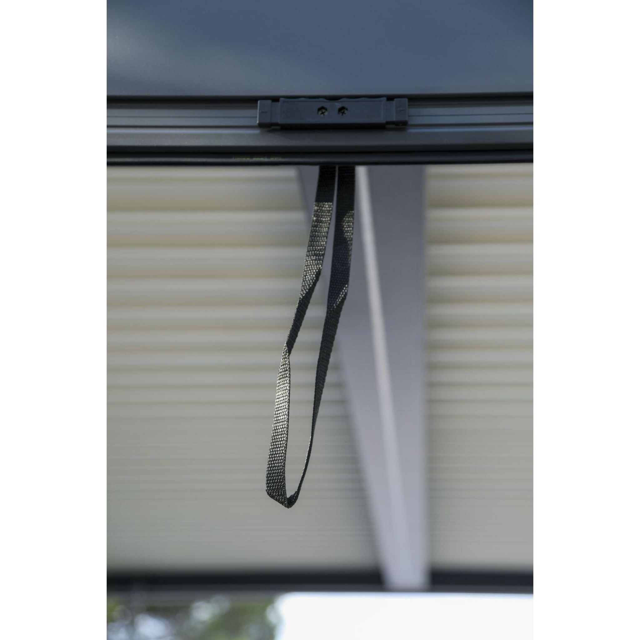 Voir la diapositive 4 : GARDENSTAR Pergola bioclimatique en aluminium sans rideau 3x4m GAZEBO - Noir