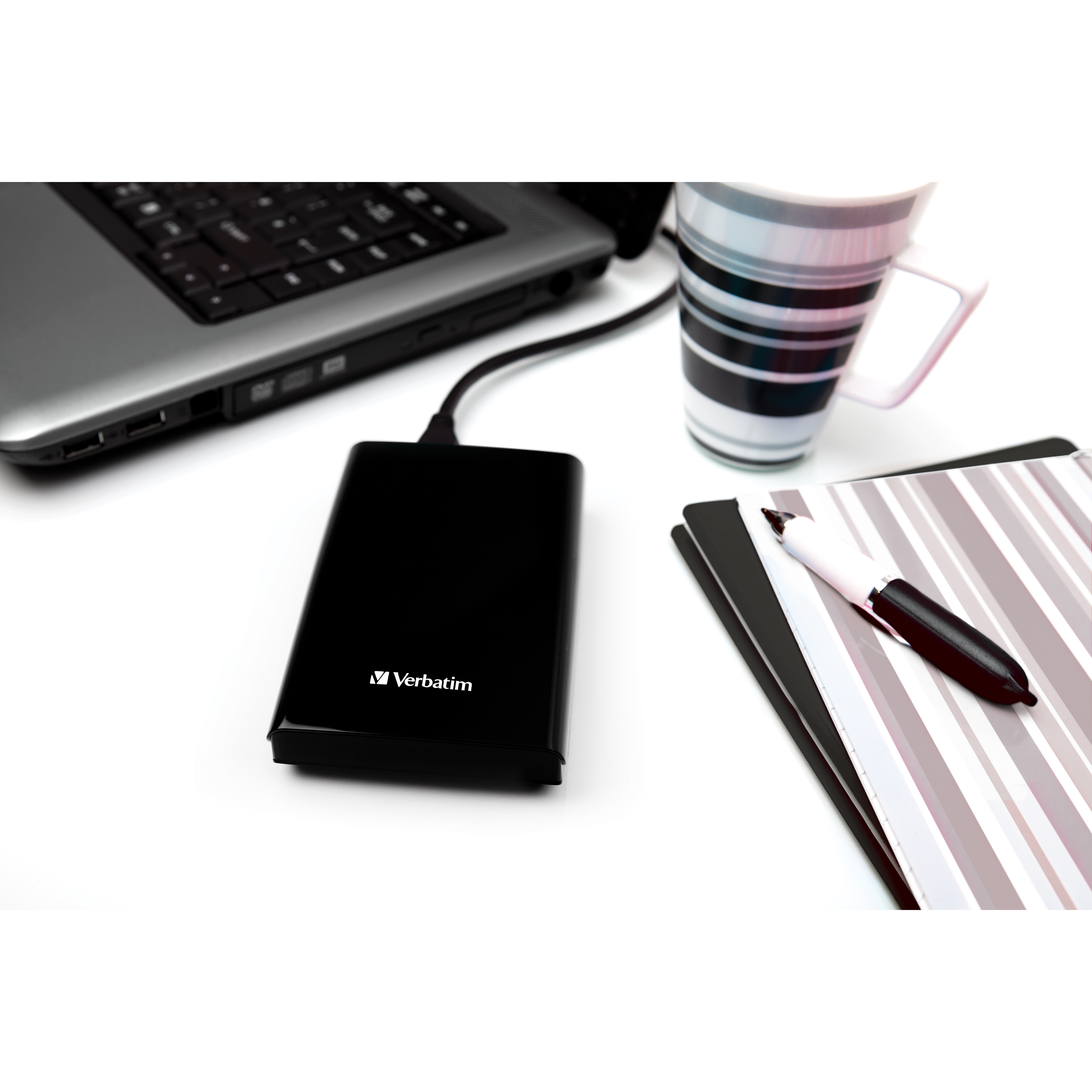 Voir la diapositive 3 : VERBATIM Disque Dur SSD Storengo 1To - Noir