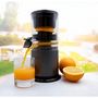 Voir la diapositive 6 : BEST OF TV Presse agrumes JUICER01 - Noir