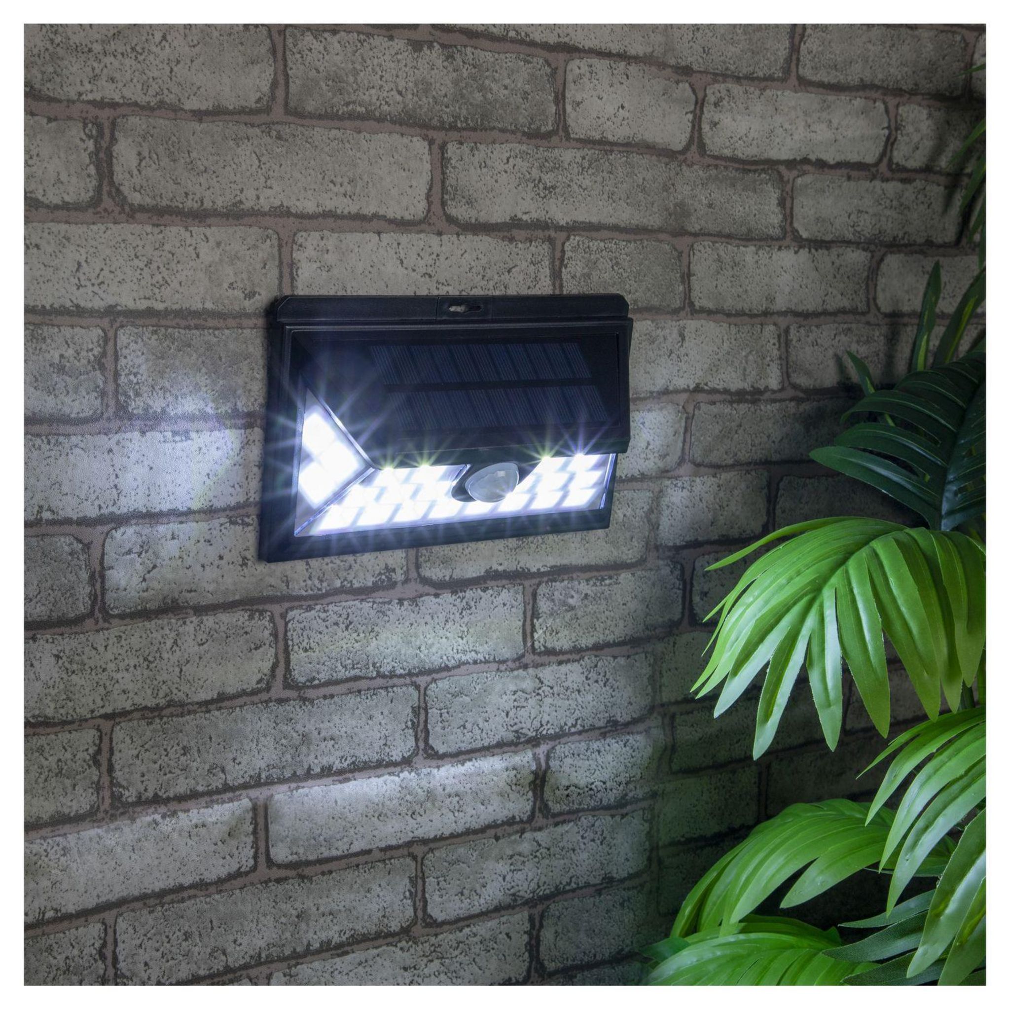 GARDENSTAR Applique murale solaire en plastique recyclé