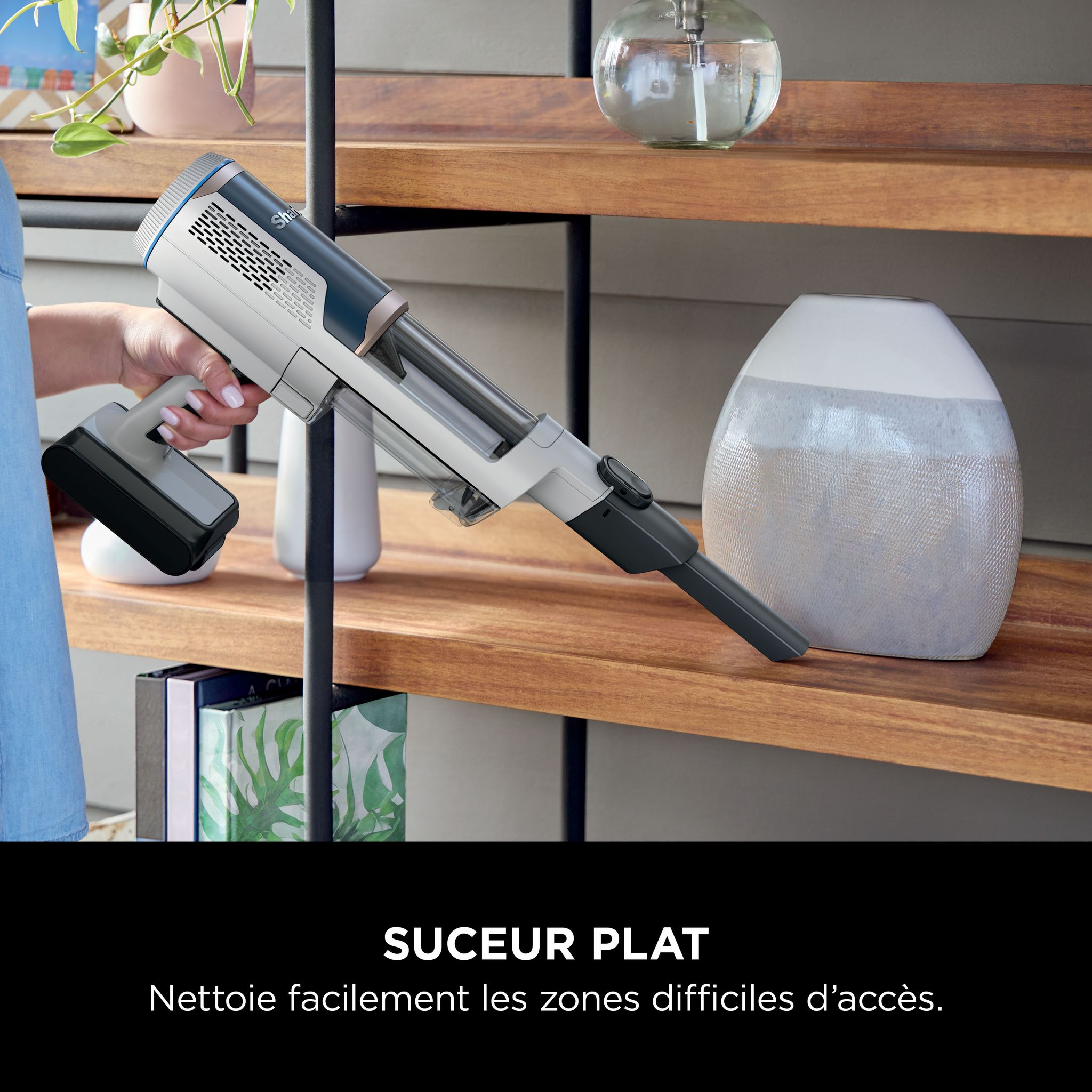 Voir la diapositive 11 : SHARK Aspirateur balai BU3521EU - Blanc