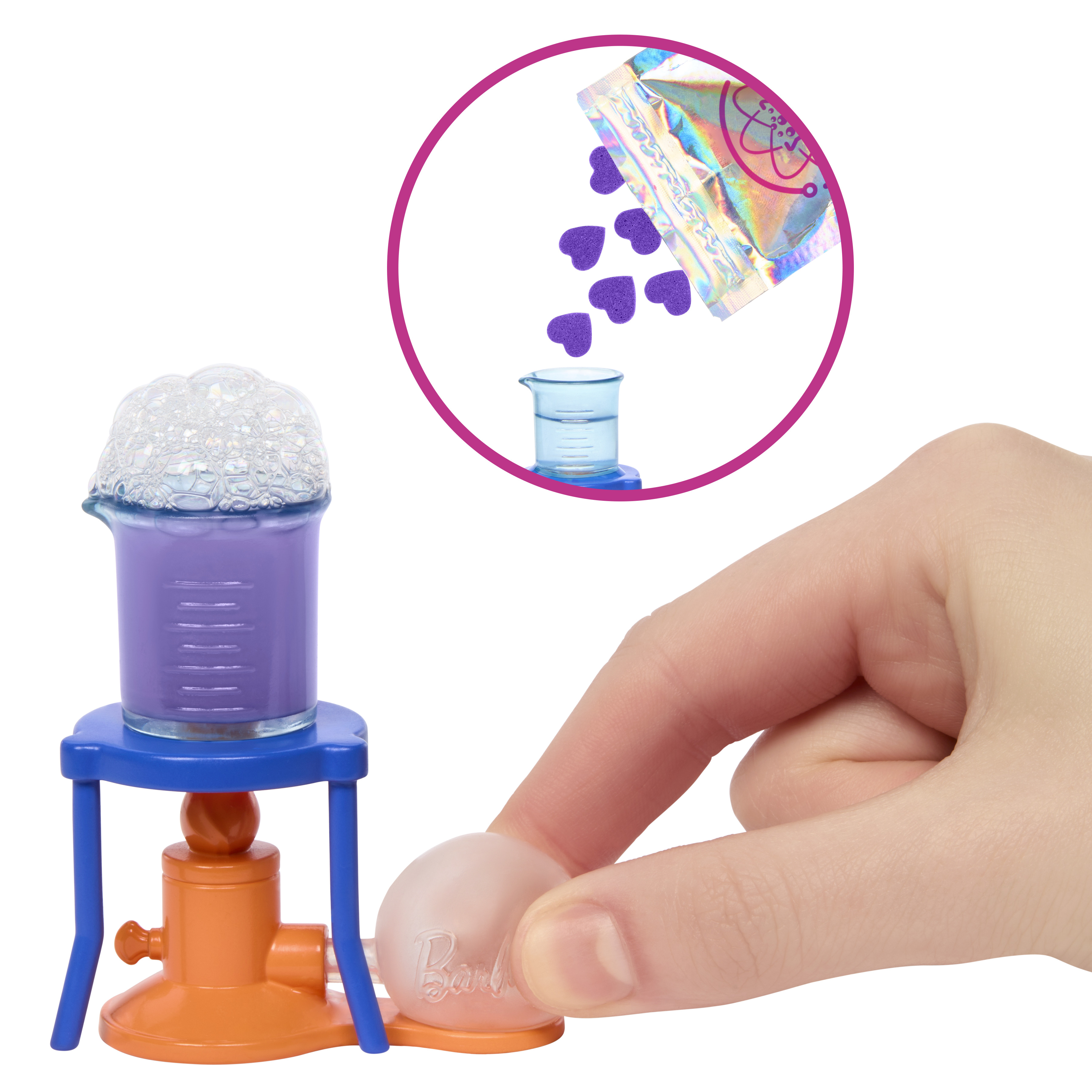Voir la diapositive 5 : MATTEL Coffret Barbie Scientifique