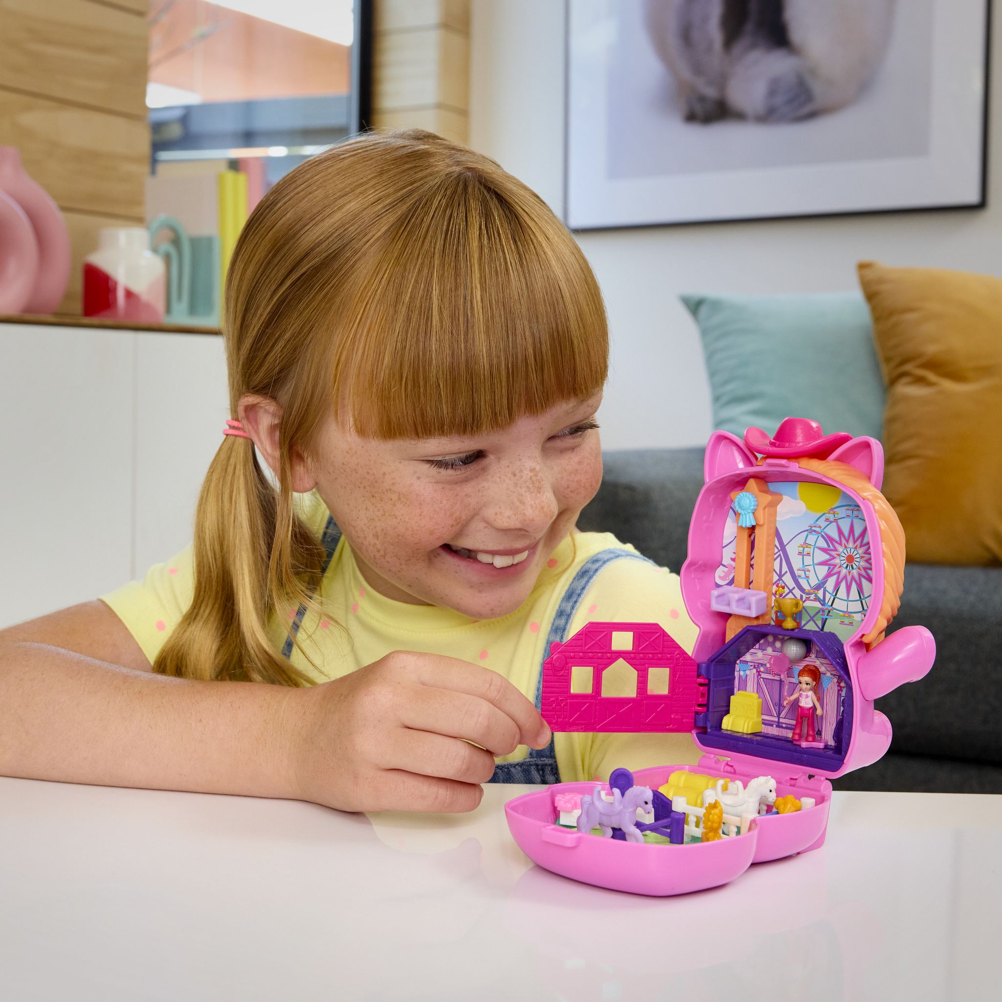 Voir la diapositive 10 : MATTEL Coffret Le Rodéo du Poney Polly Pocket