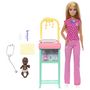 Voir la diapositive 2 : MATTEL Poupée Barbie Pédiatre et accessoires