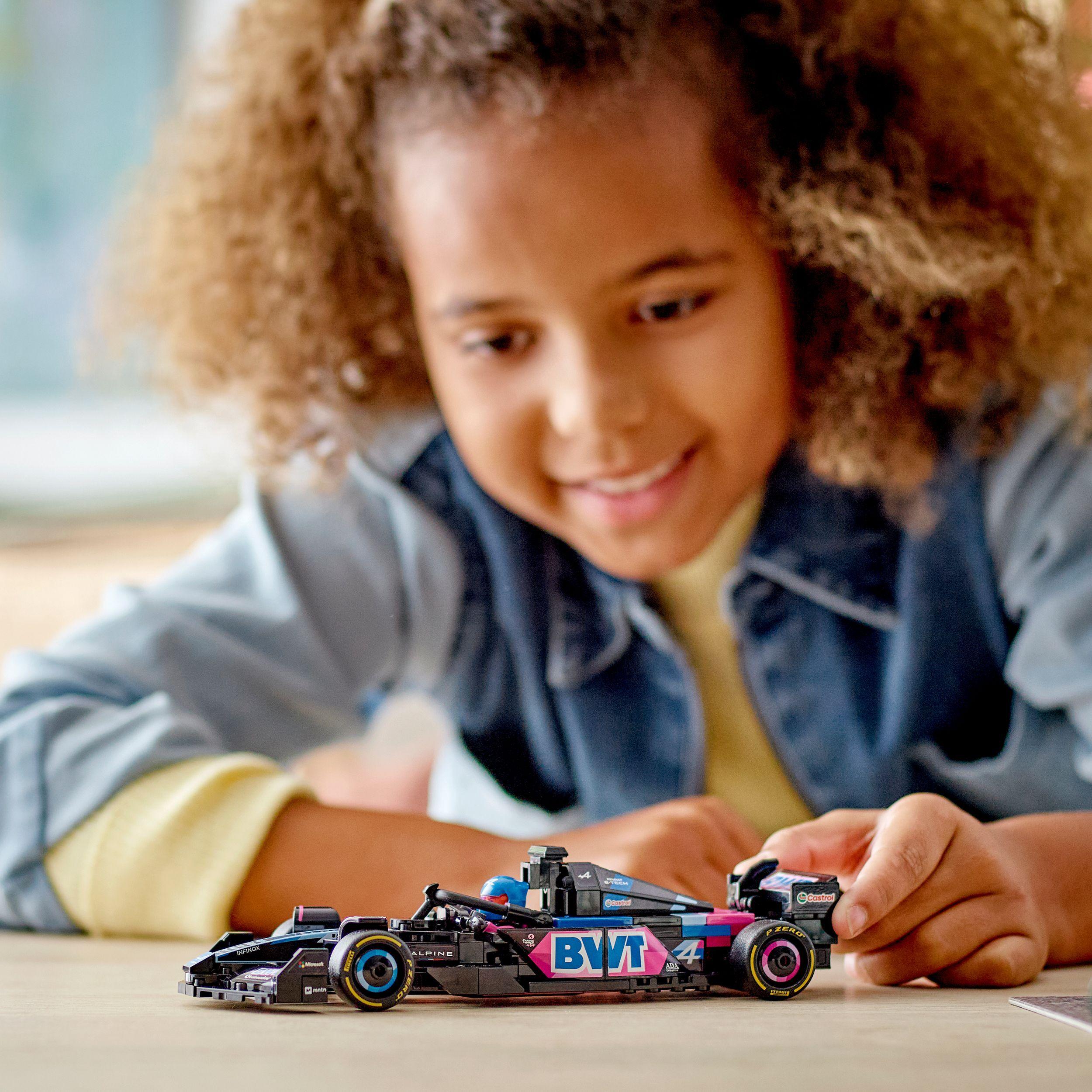 Voir la diapositive 7 : LEGO Speed Champions 77248 - Voiture F1 BWT Alpine Team A524