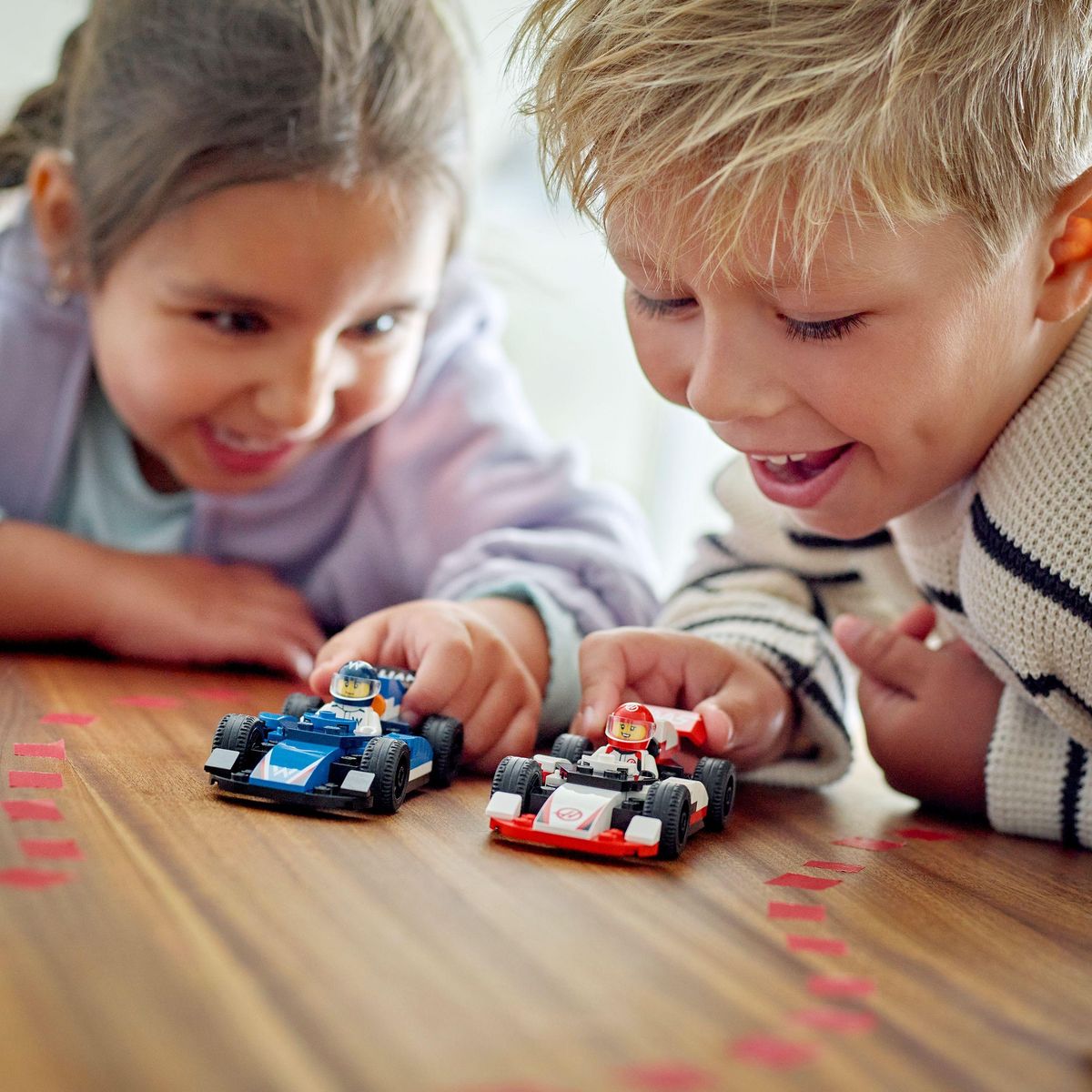 LEGO City 60464 - Voitures de course de F1 Williams Racing et Haas F1