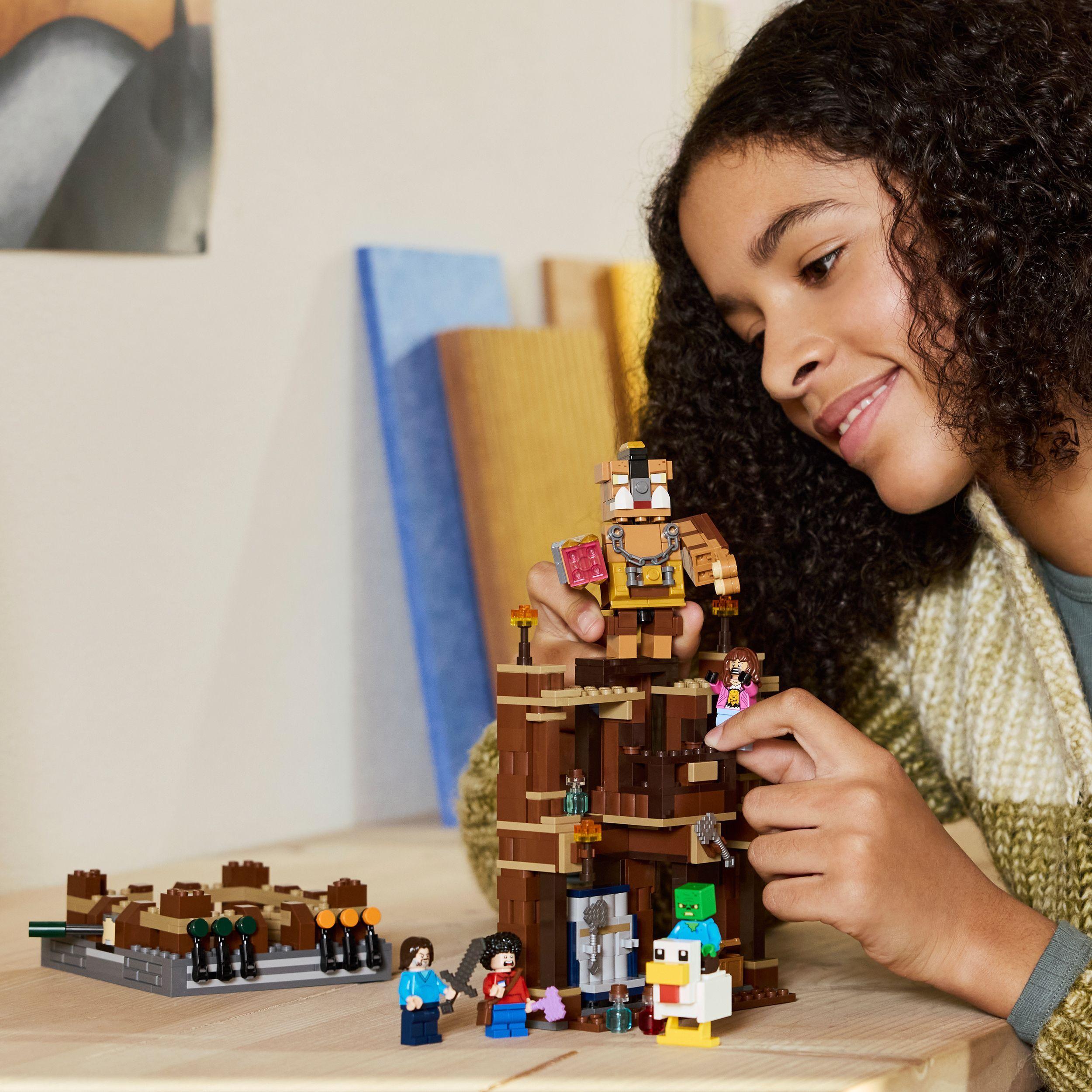Voir la diapositive 7 : LEGO Minecraft 21272 Le Ring du Manoir des Bois - Jeu de construction garçon dès 10 ans