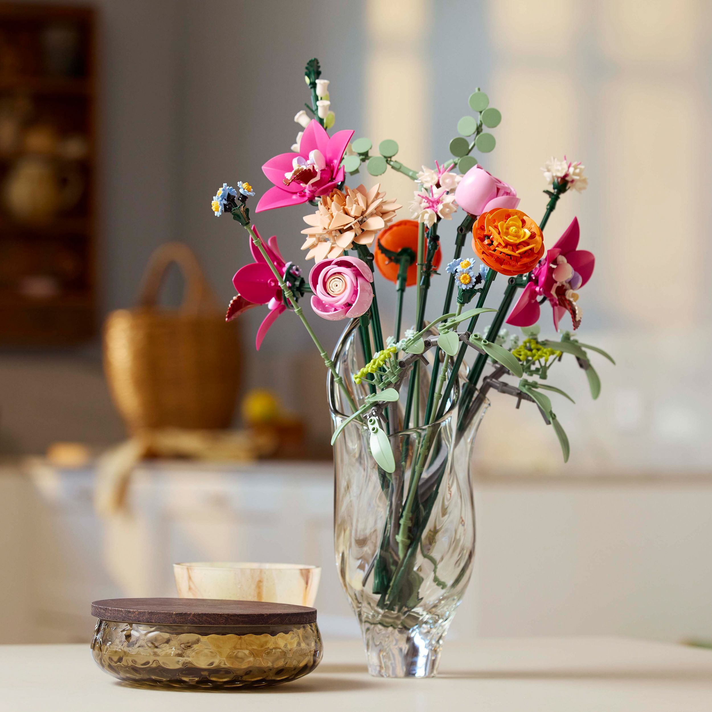 Voir la diapositive 4 : LEGO LEGO Botanicals 10342 Le Joli Bouquet de Fleurs Roses - Set de Construction pour Adulte