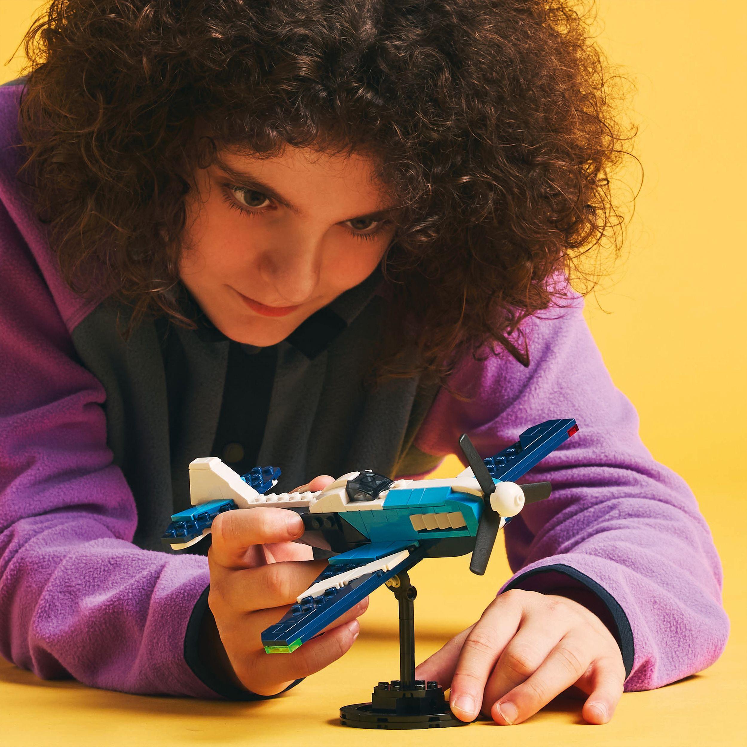 Voir la diapositive 7 : LEGO LEGO Creator 31160 3-en-1 Aéronef : l’avion de course - Jeu de construction dès 7 ans