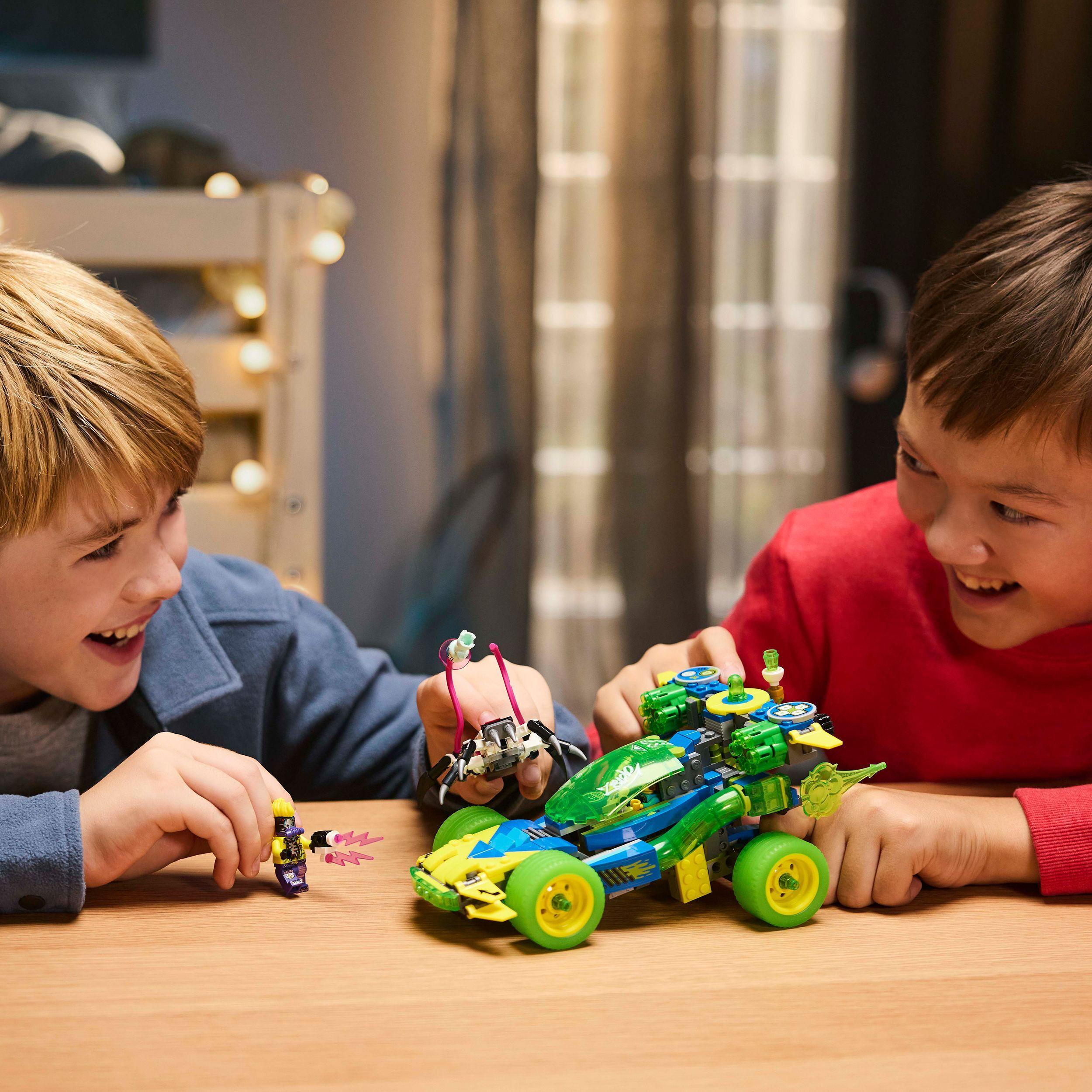 Voir la diapositive 7 : LEGO DREAMZzz 71494 - Mateo et la voiture de course de Z-Blob
