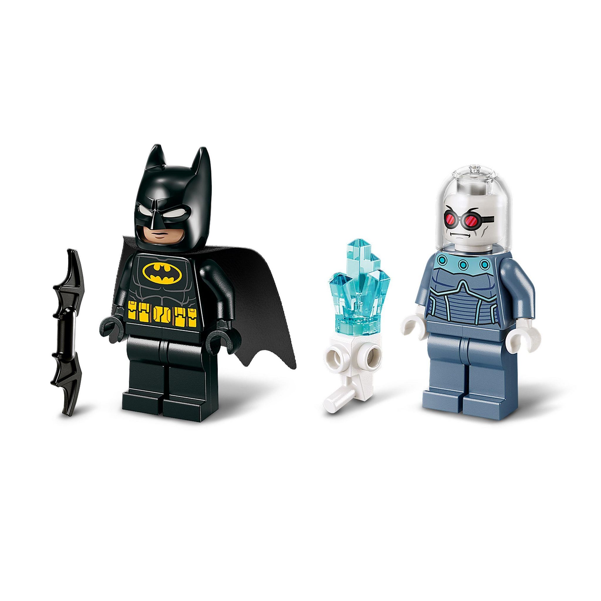 Voir la diapositive 5 : LEGO DC Comics 76301 - Batman et Batmobile contre Mr Freeze