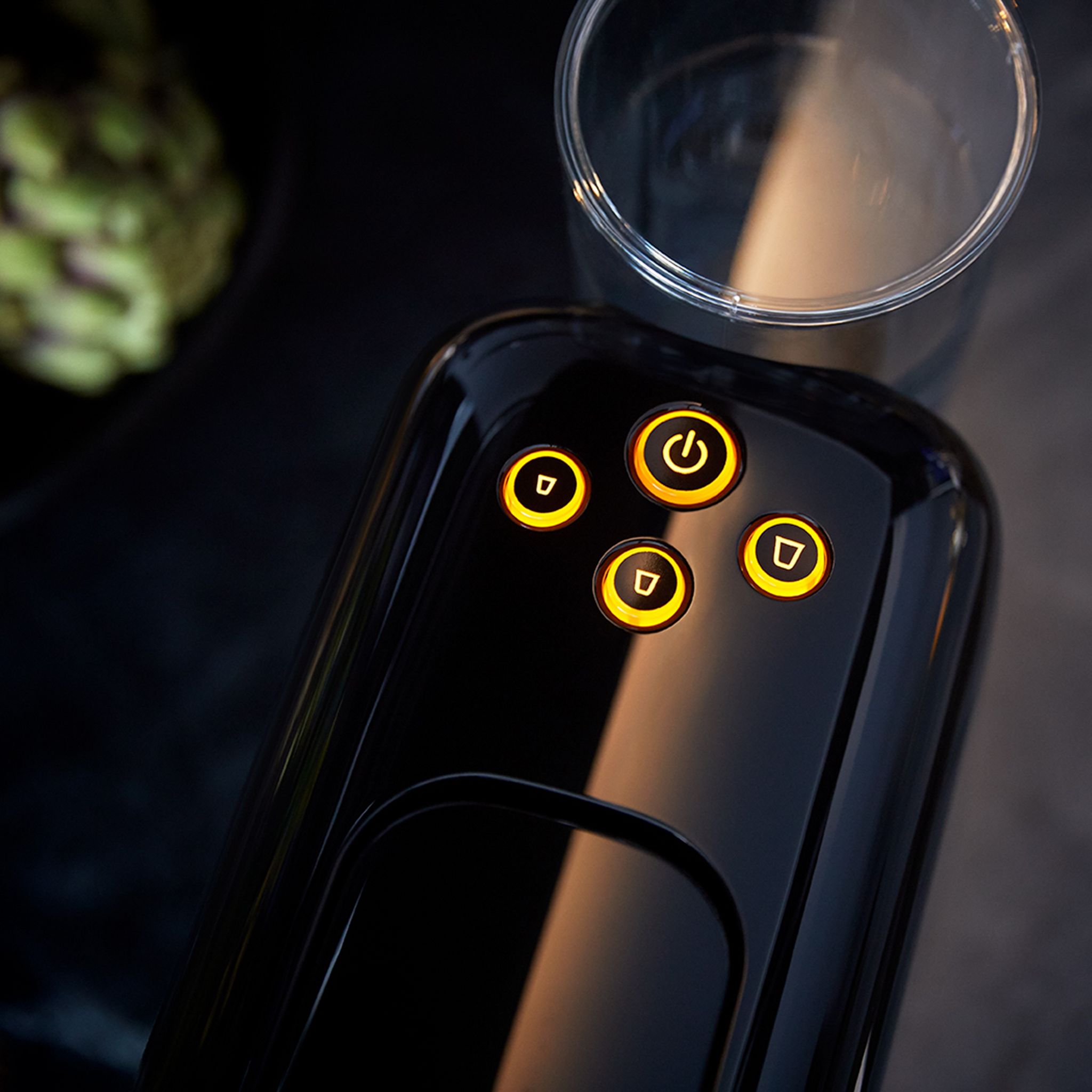 Voir la diapositive 5 : PHILIPS Machine à café à capsules LM8012/65 - Noir