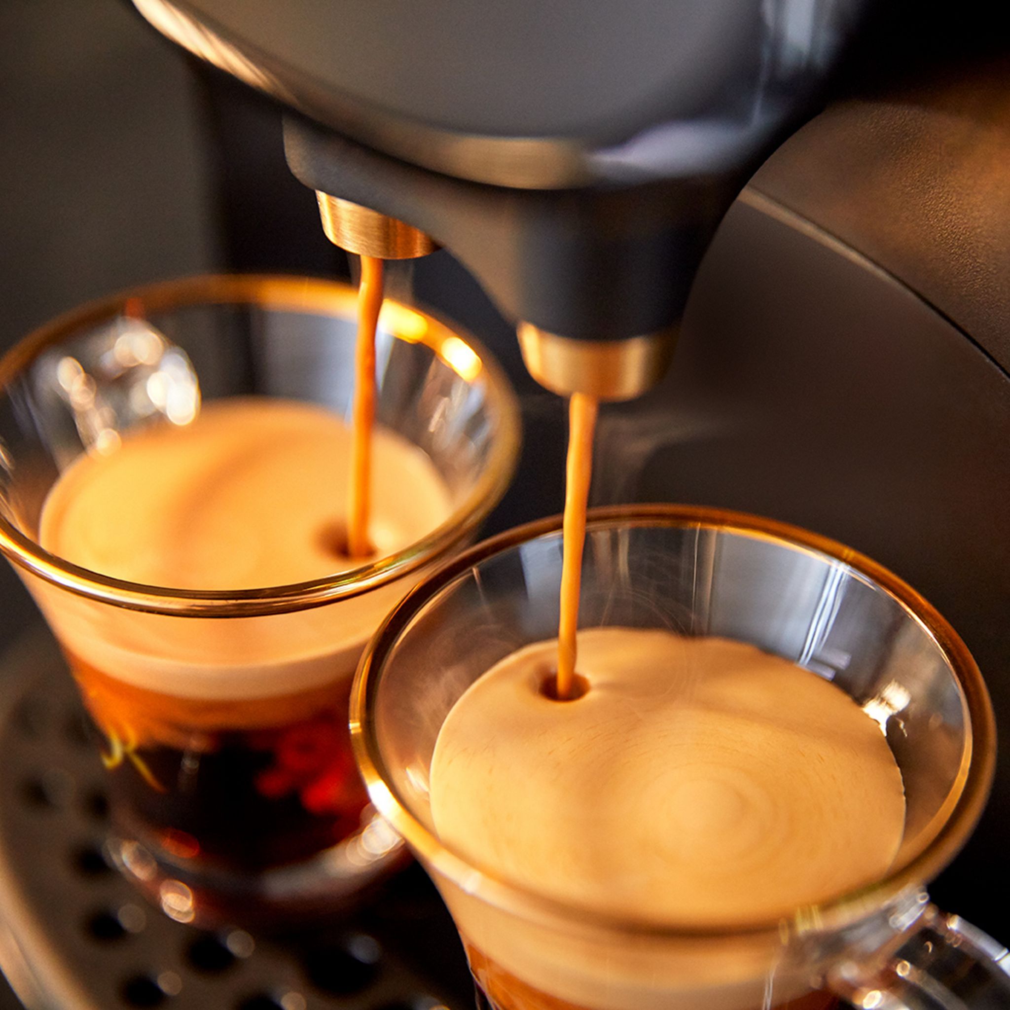 Voir la diapositive 6 : PHILIPS Machine à café à capsules LM8012/65 - Noir