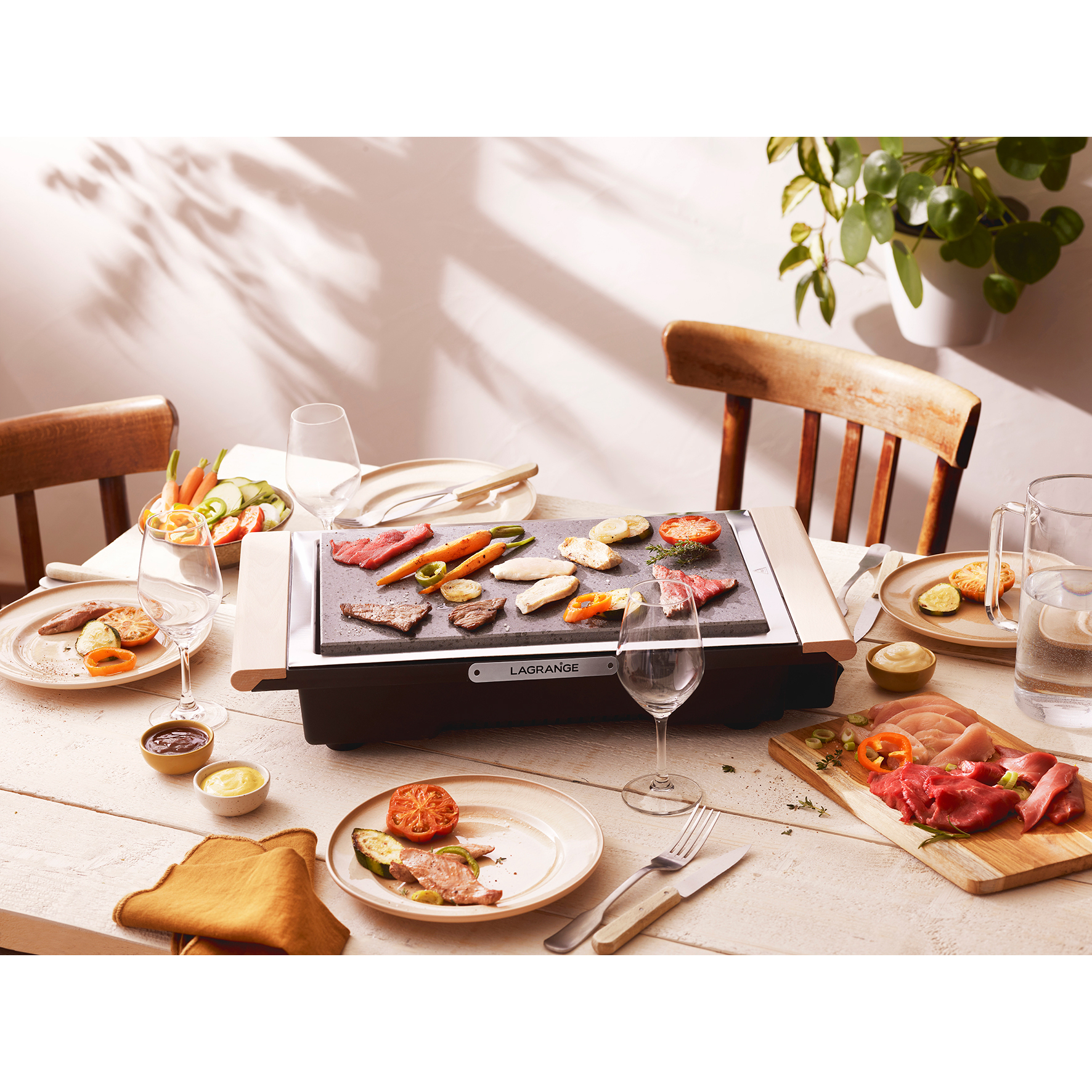 Voir la diapositive 7 : LAGRANGE Grill Pierre 249005 - Bois