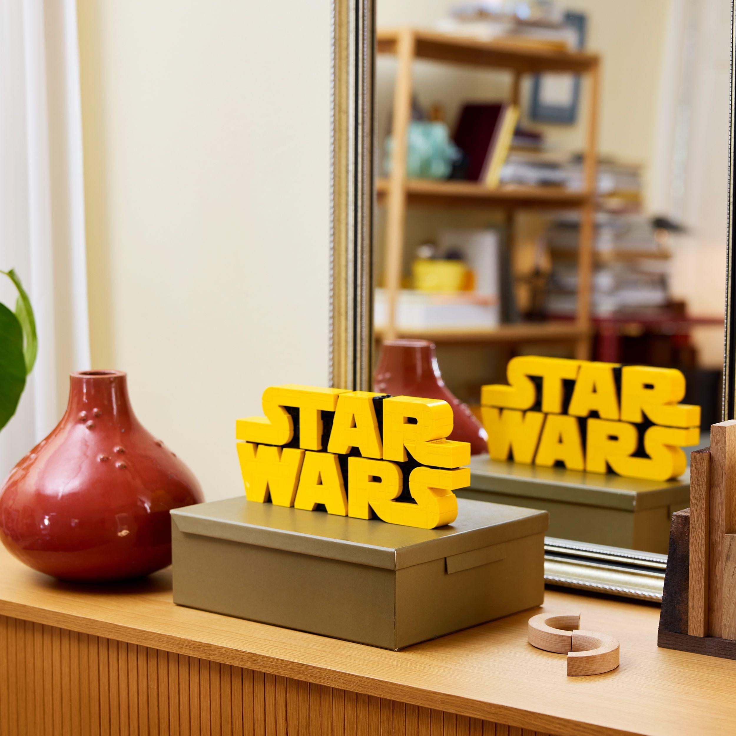 Voir la diapositive 4 : LEGO Star Wars 75407 Logo De Star Wars En Briques - Set De Construction Pour Adulte – Déco