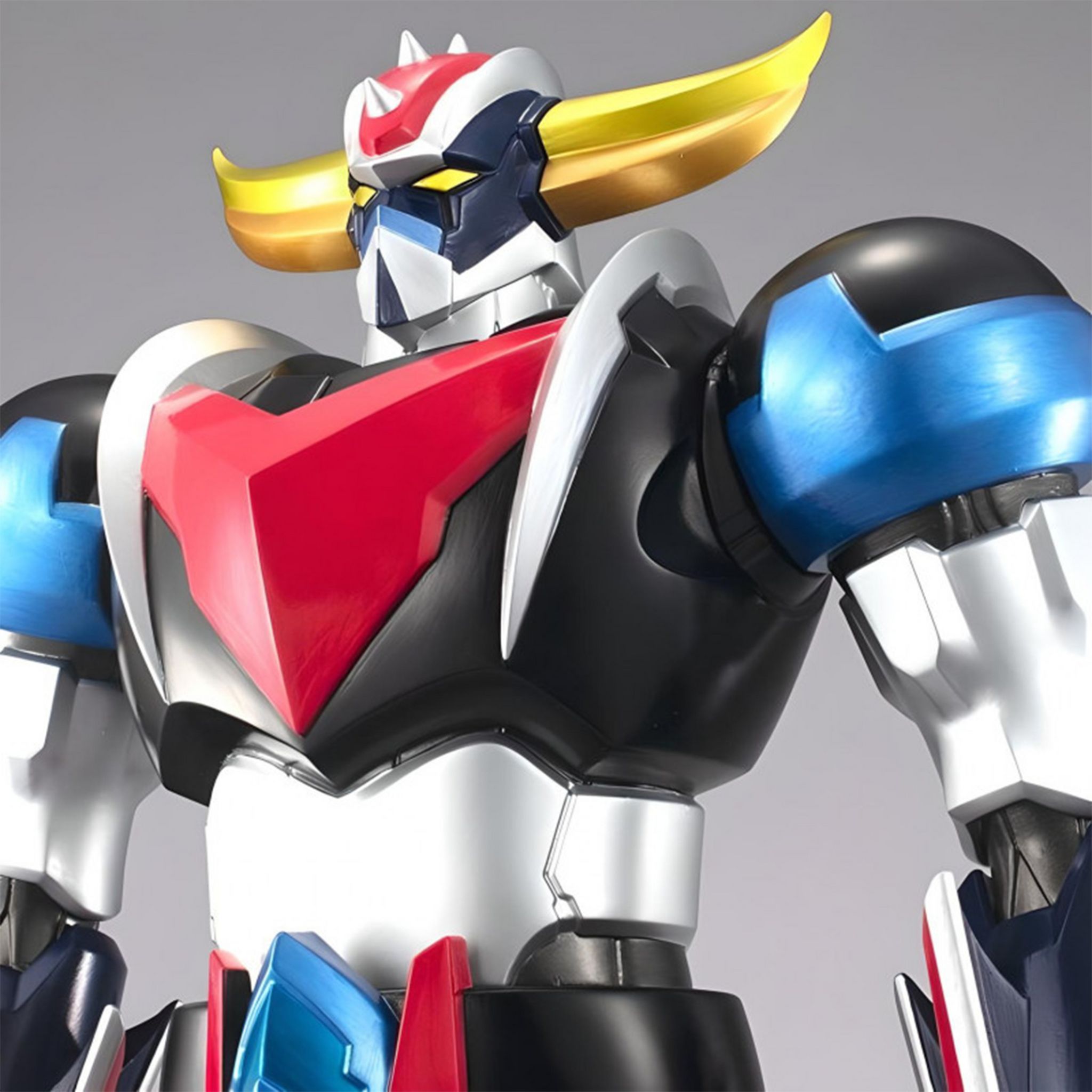 Voir la diapositive 4 : BANDAI Figurine Goldorak 64cm Grendizer