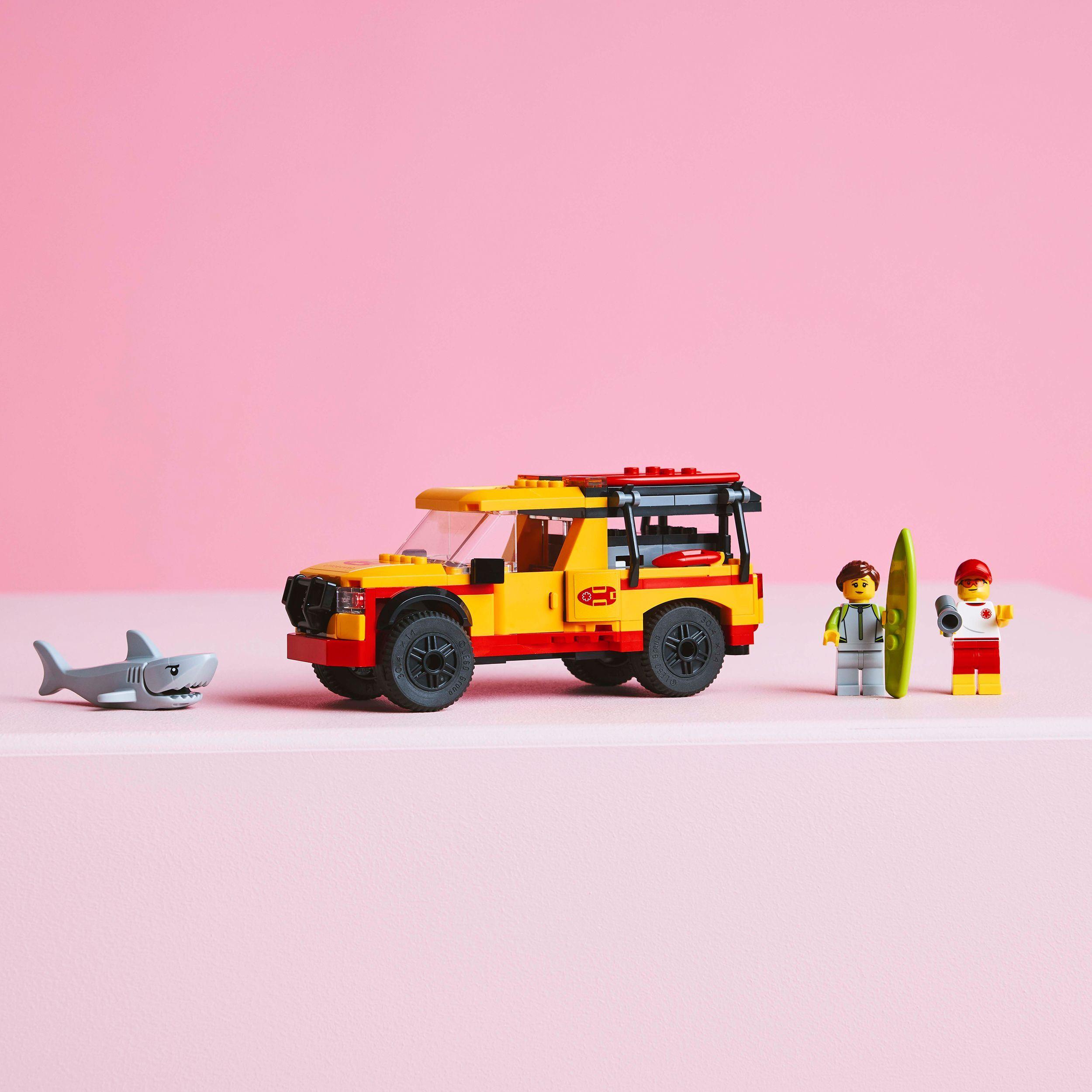 Voir la diapositive 6 : LEGO City 60453 - Le véhicule de secours de la plage