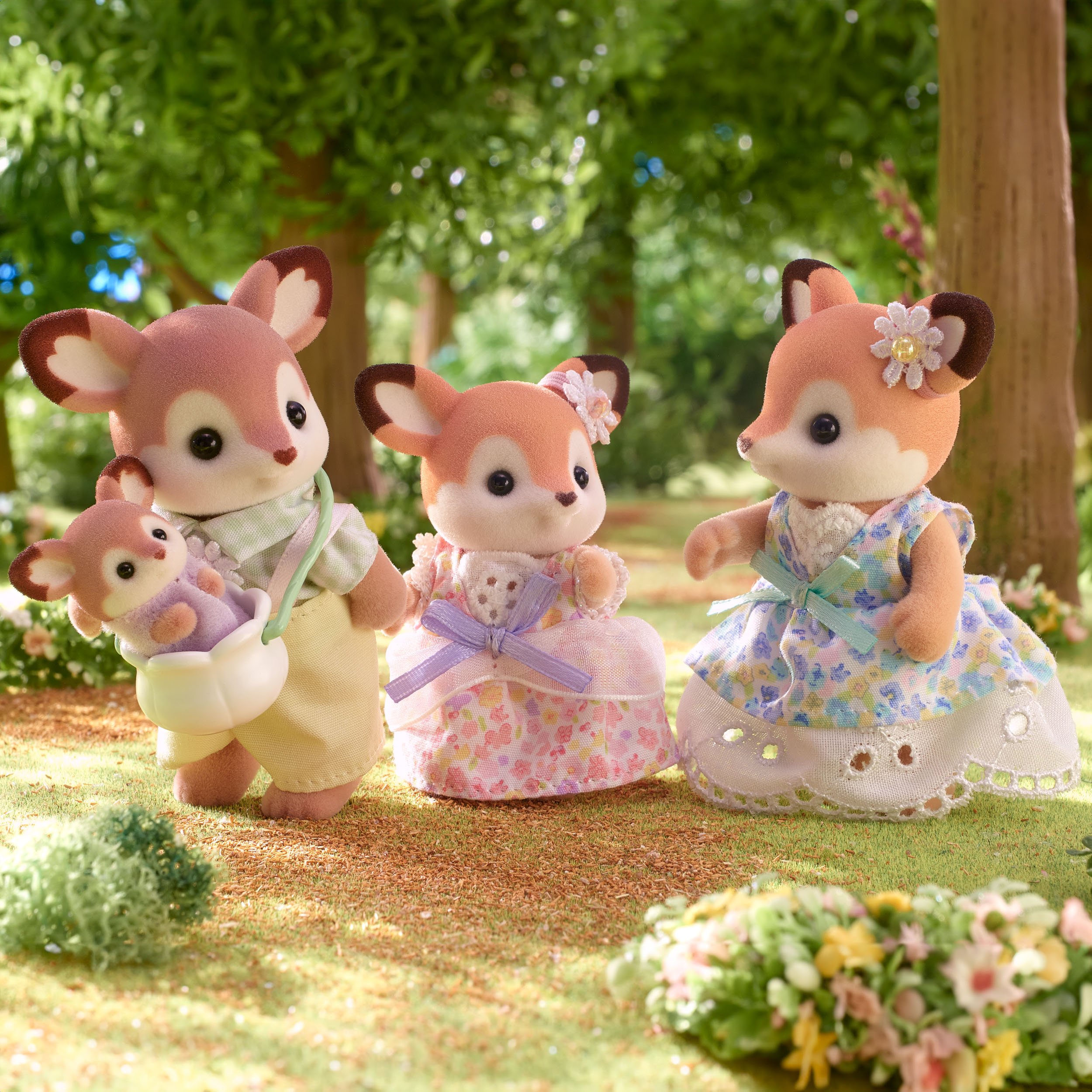 Voir la diapositive 5 : EPOCH D'ENFANCE Figurine La famille biche