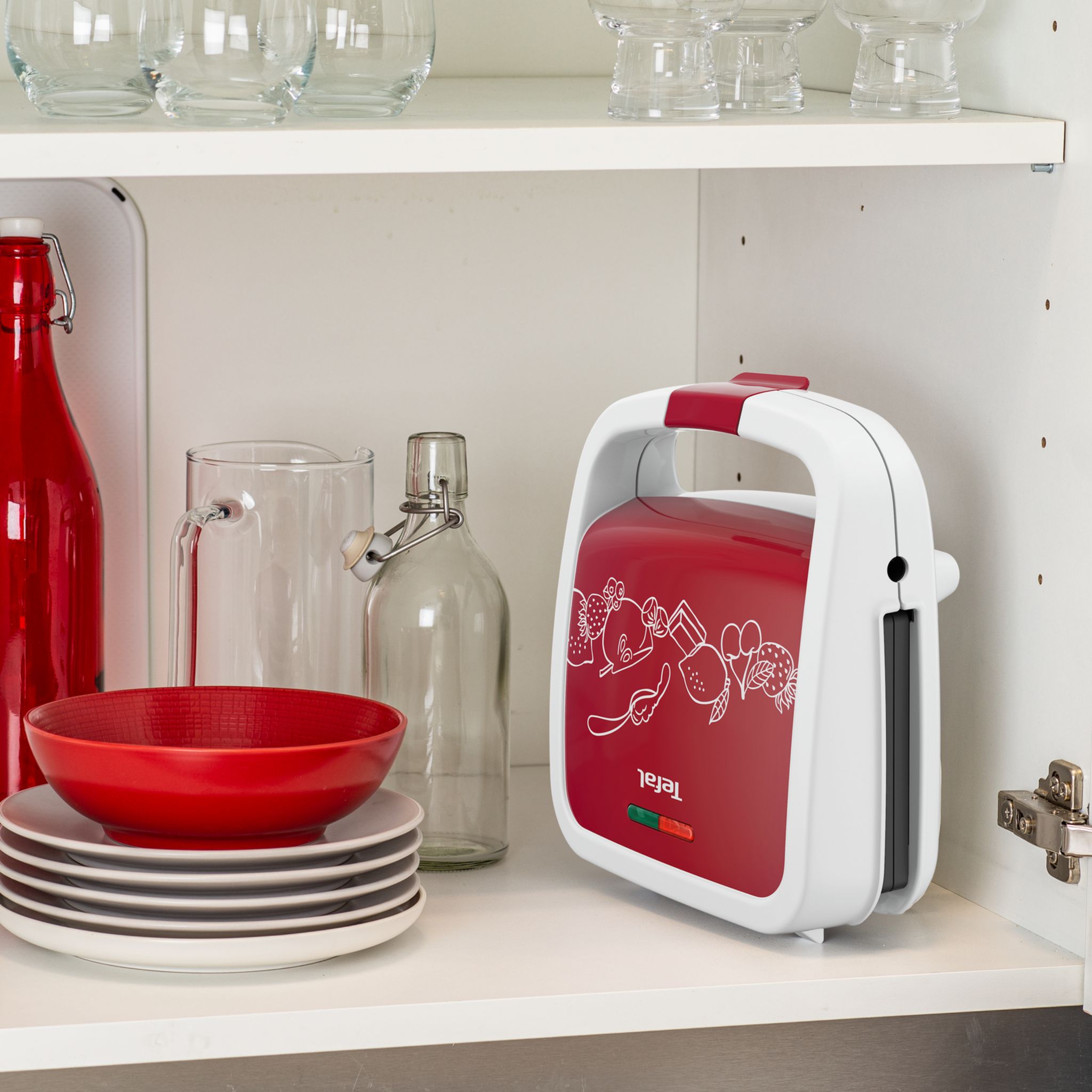 Voir la diapositive 5 : TEFAL Appareil à gaufres WD17C5FO - Rouge et blanc