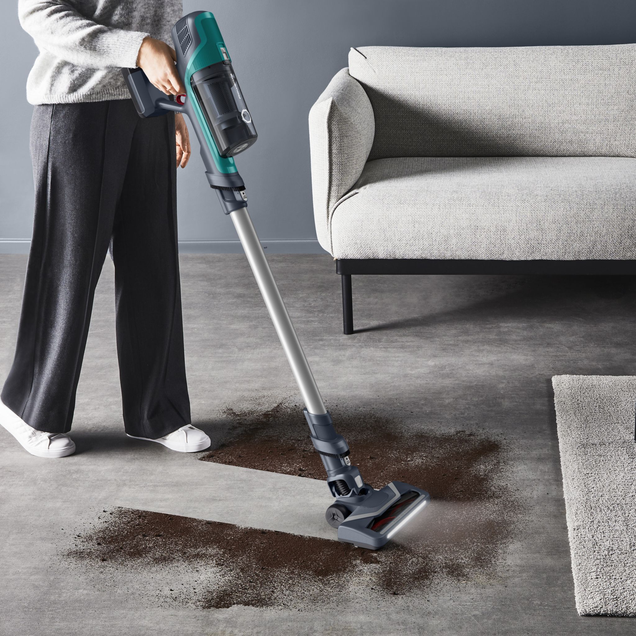 Voir la diapositive 2 : ROWENTA Aspirateur balai RH6820WO - Vert