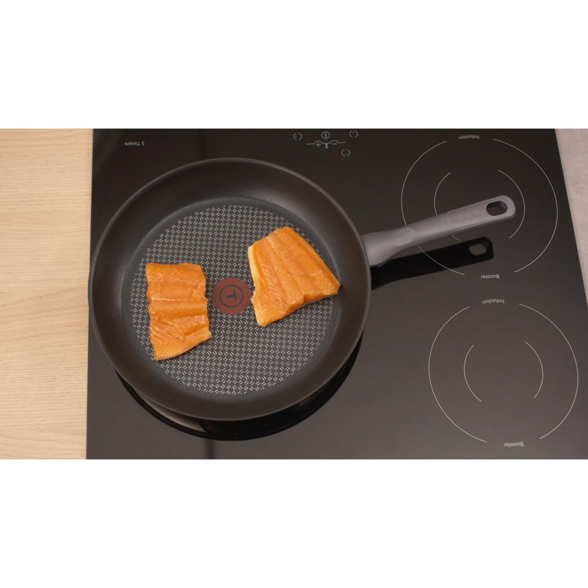 Voir la diapositive 5 : TEFAL Poêle 26 cm aluminium tous feux dont induction