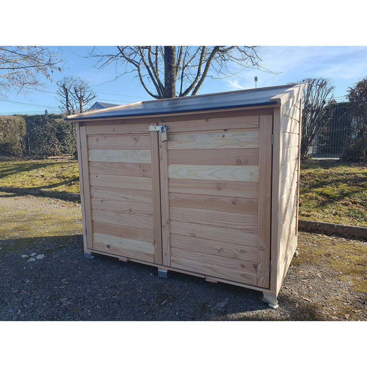 KETER Coffre de rangement jardin en bois - 1200L - Made in France - DOUGLAS