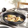 Voir la diapositive 2 : TEFAL Casserole 18 cm tous feux dont induction INGENIO REVIVE