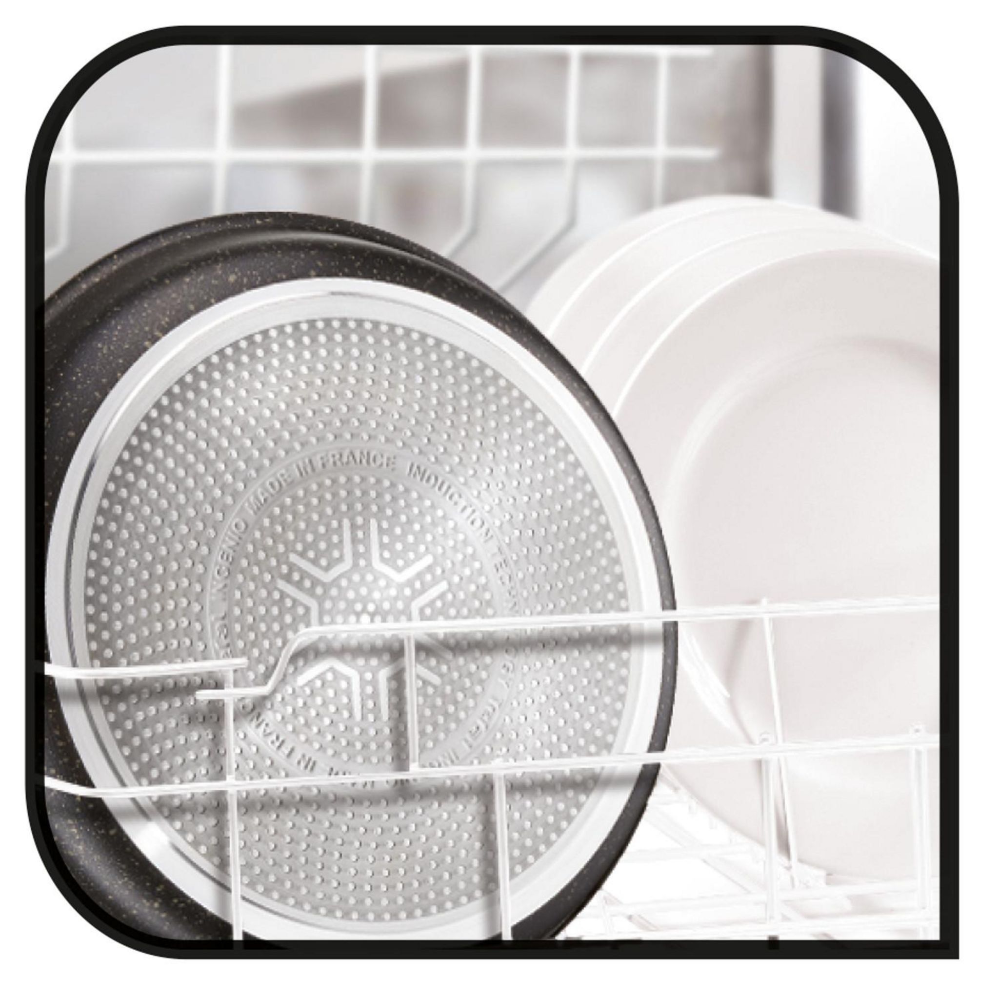 Voir la diapositive 6 : TEFAL Casserole 22 cm aluminium tous feux dont induction INGENIO REVIVE