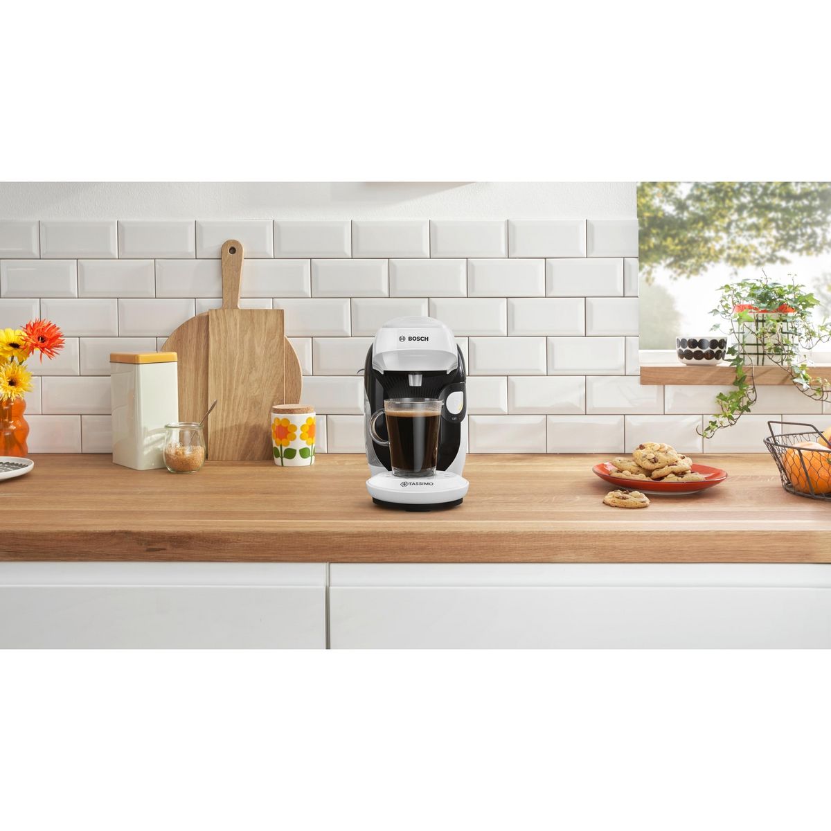 BOSCH Machine a café multi boisson TAS114E - Blanc