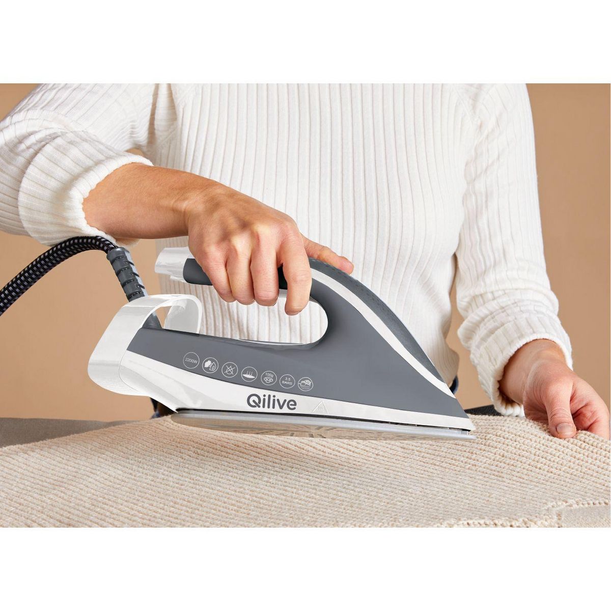 QILIVE Centrale vapeur Q.5702 - Gris