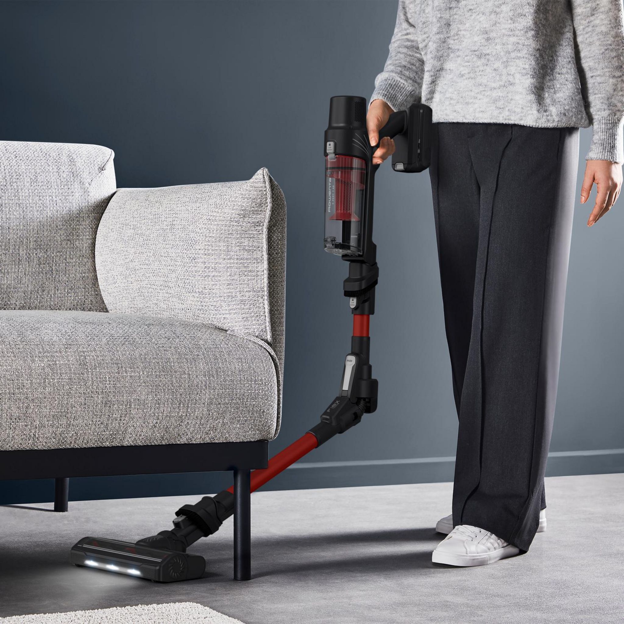 Voir la diapositive 6 : ROWENTA Aspirateur balai RH6A83WO - Rouge