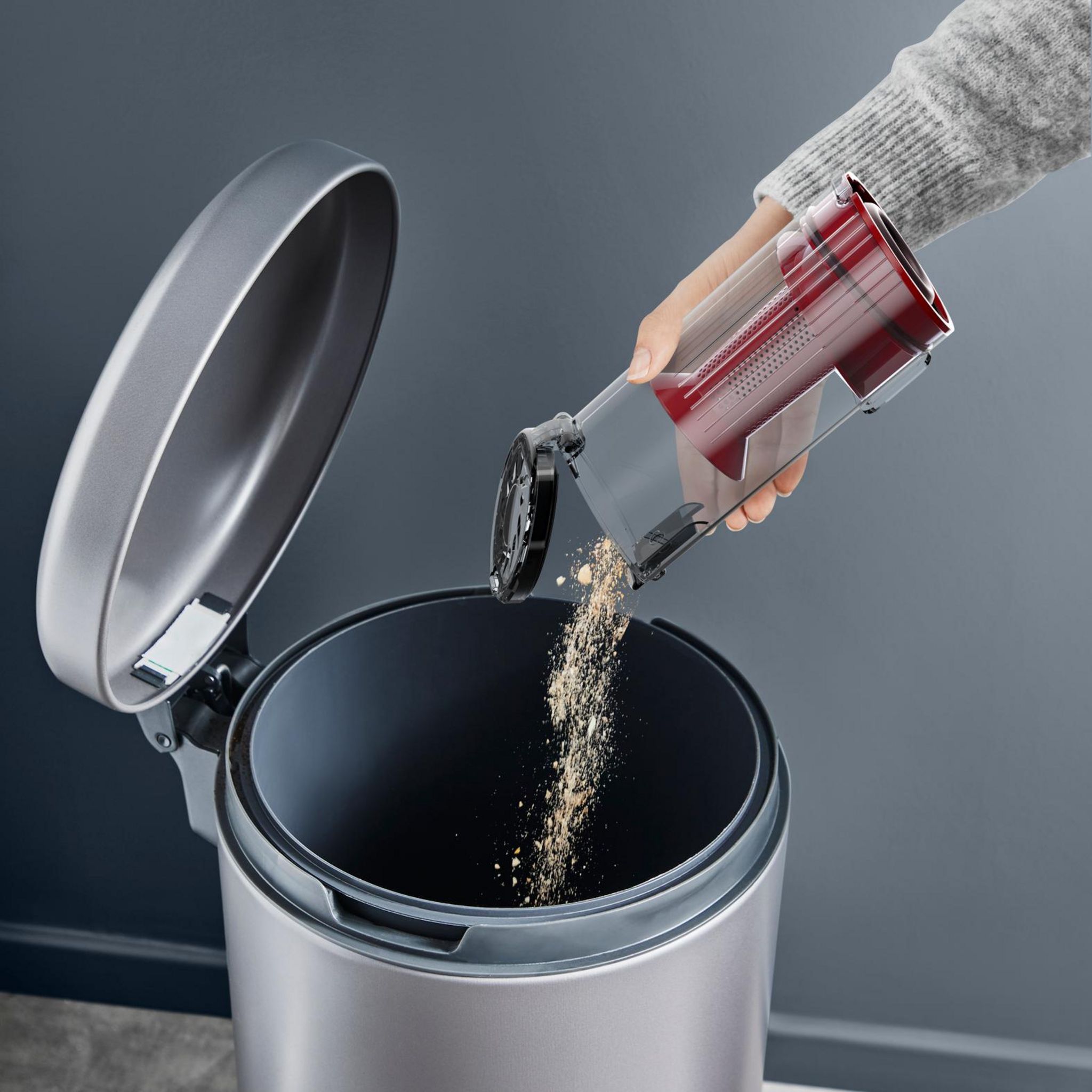 Voir la diapositive 7 : ROWENTA Aspirateur balai RH6A83WO - Rouge