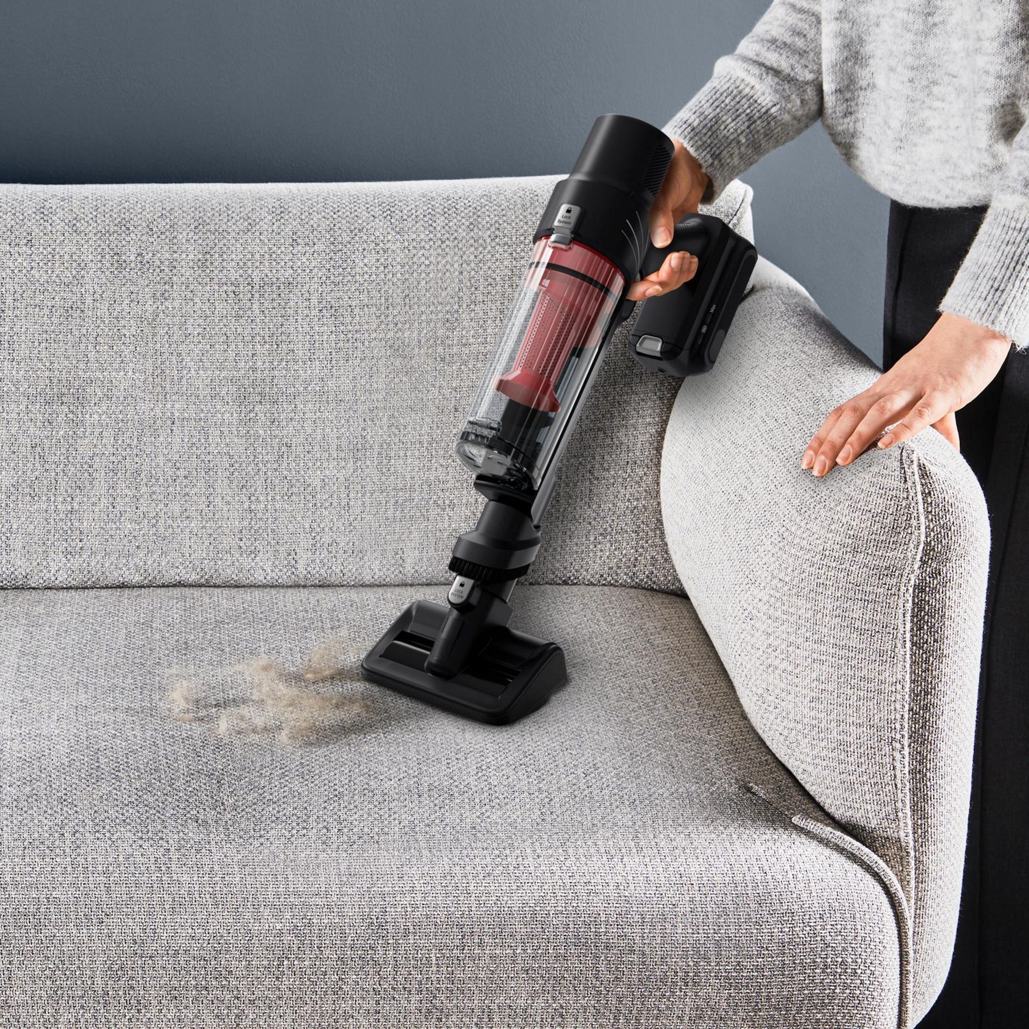 Voir la diapositive 9 : ROWENTA Aspirateur balai RH6A83WO - Rouge